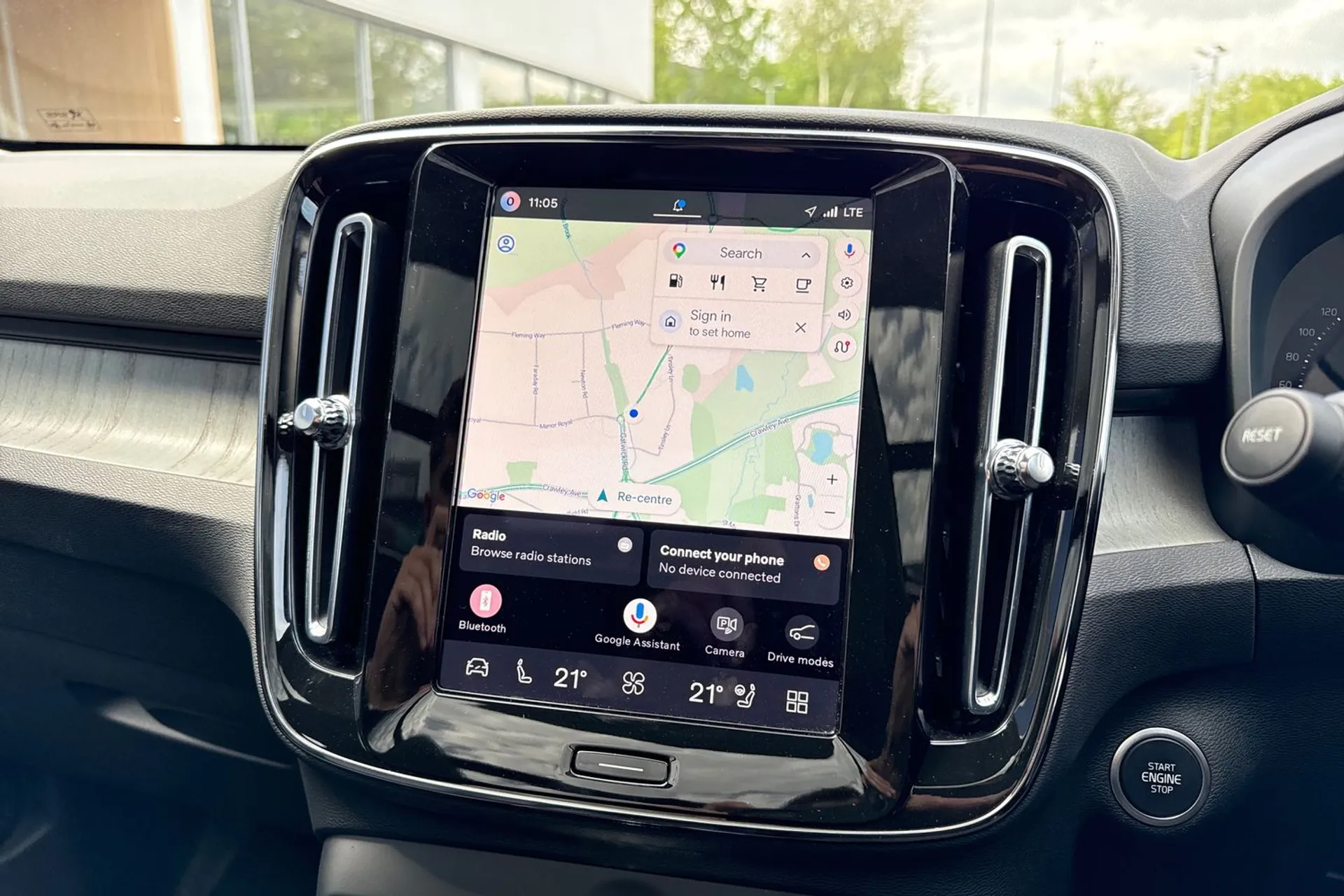 Volvo XC40 thumbnail image number 5