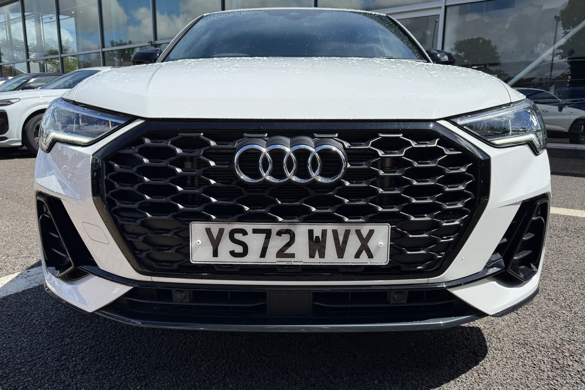 Audi Q3 thumbnail image number 58