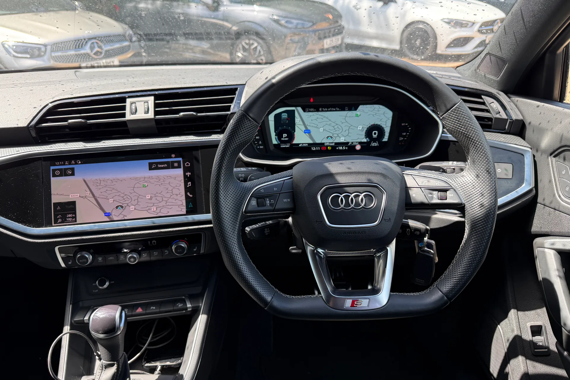 Audi Q3 thumbnail image number 6