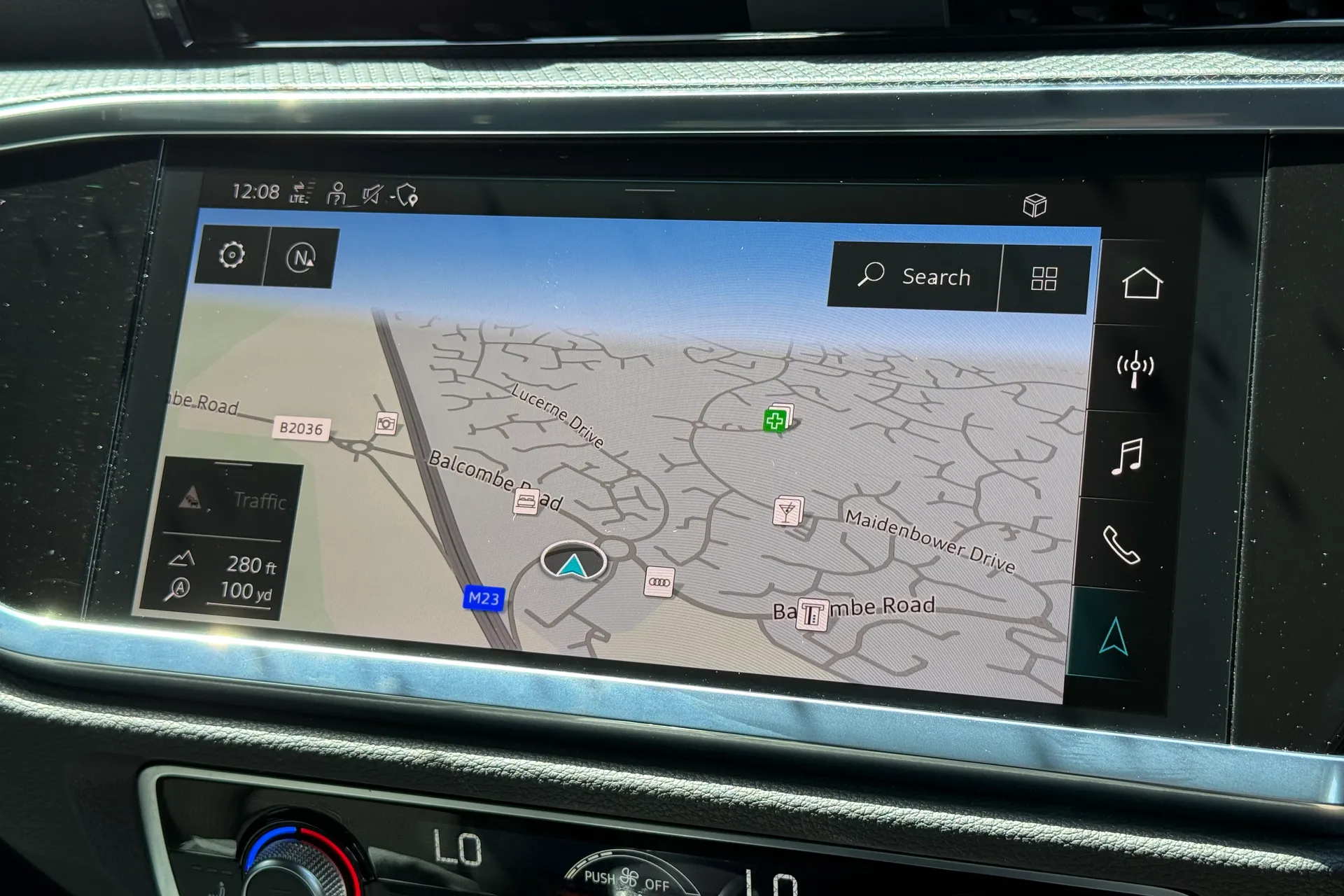 Audi Q3 thumbnail image number 5