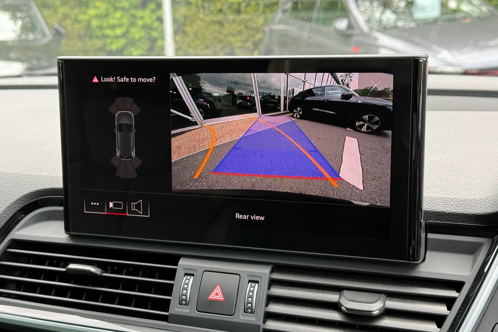 Audi Q5 thumbnail image number 7