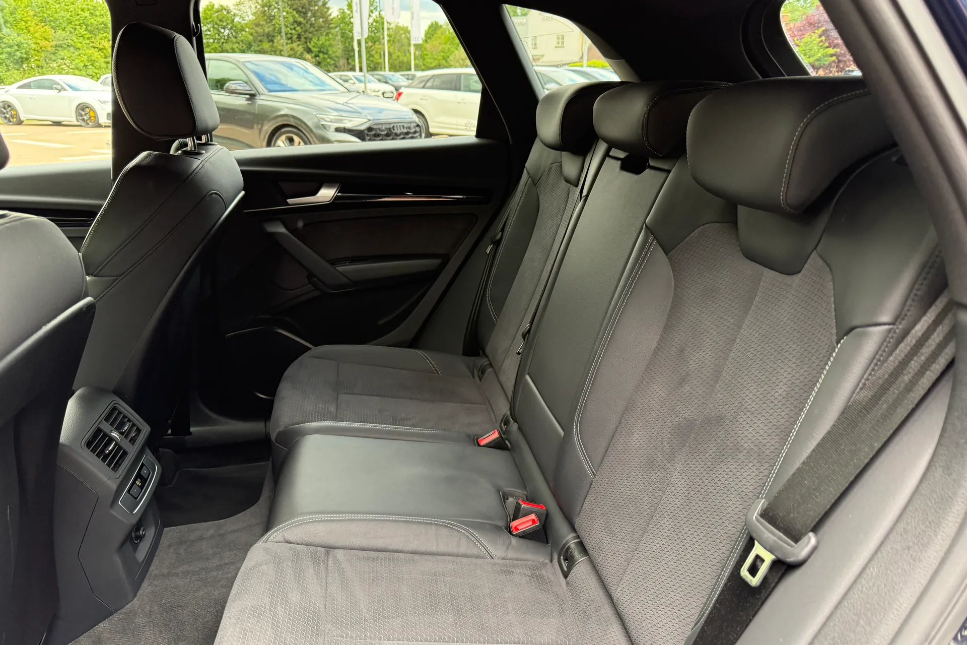 Audi Q5 thumbnail image number 53