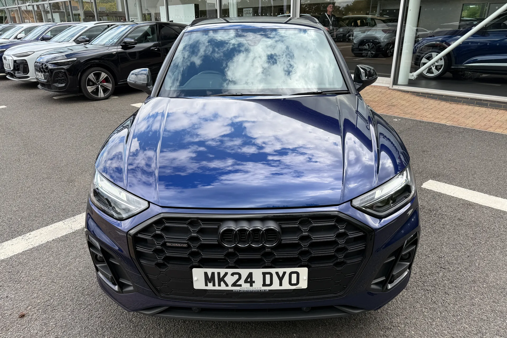 Audi Q5 thumbnail image number 61