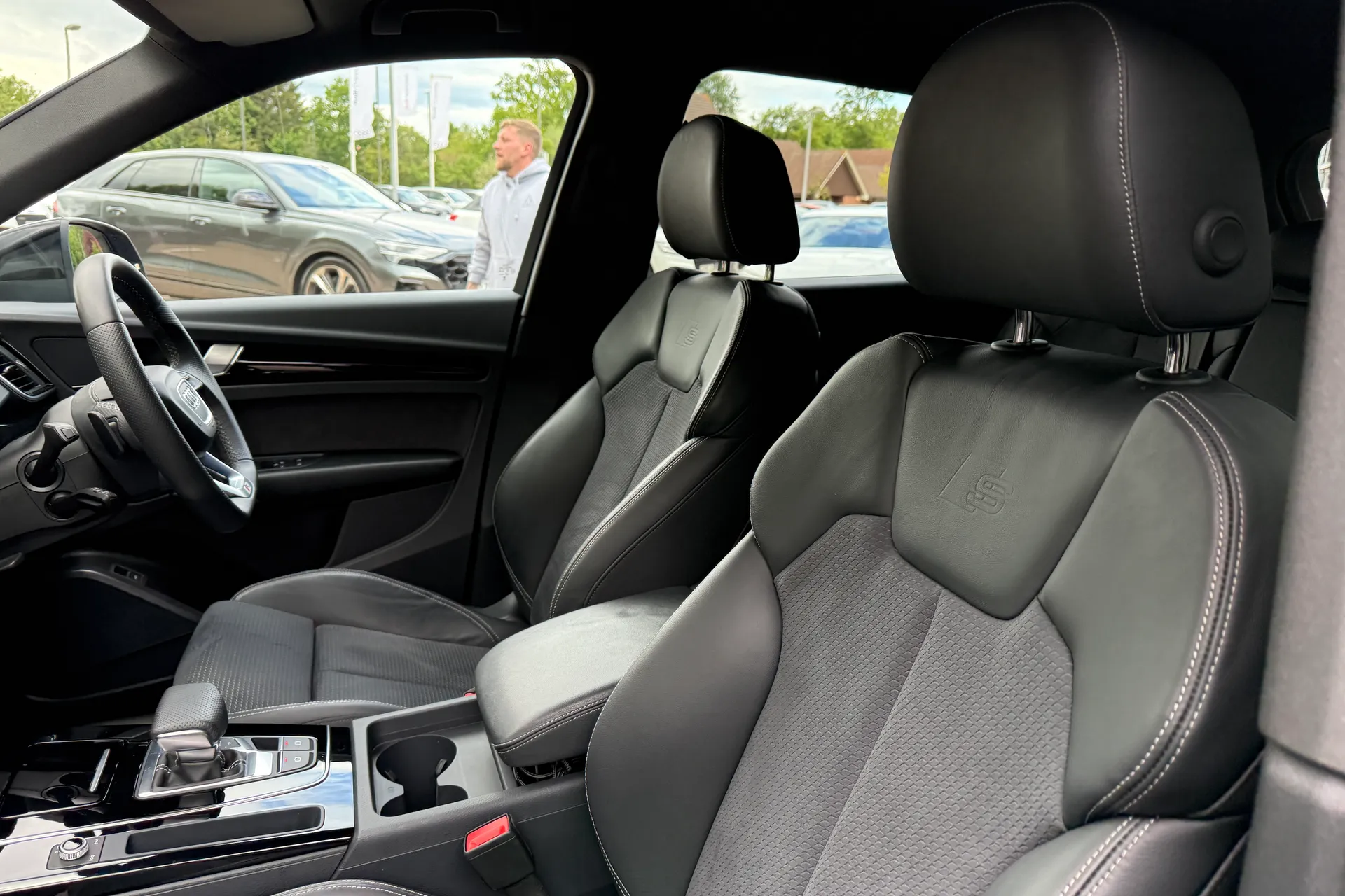 Audi Q5 thumbnail image number 56