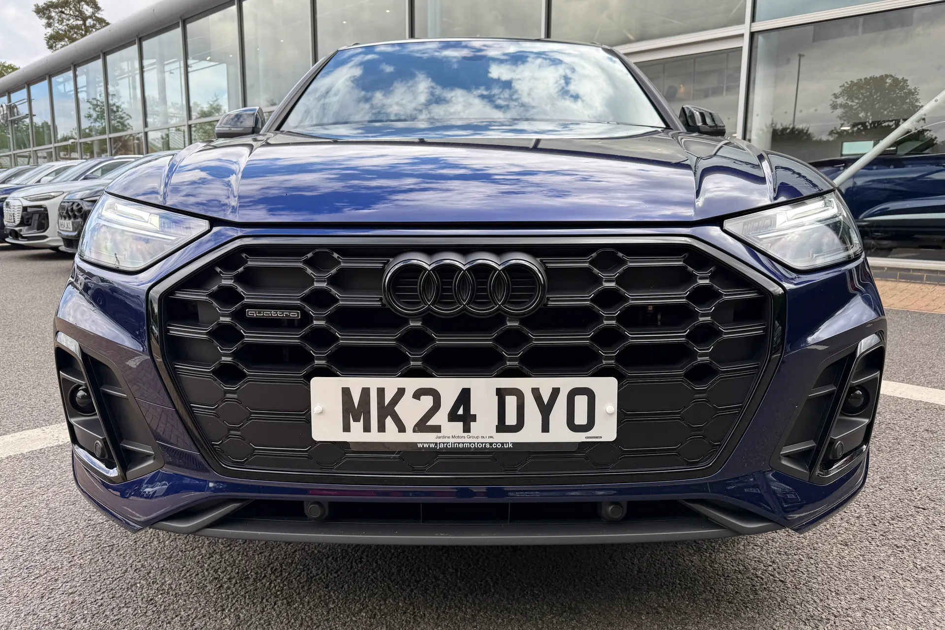Audi Q5 thumbnail image number 60