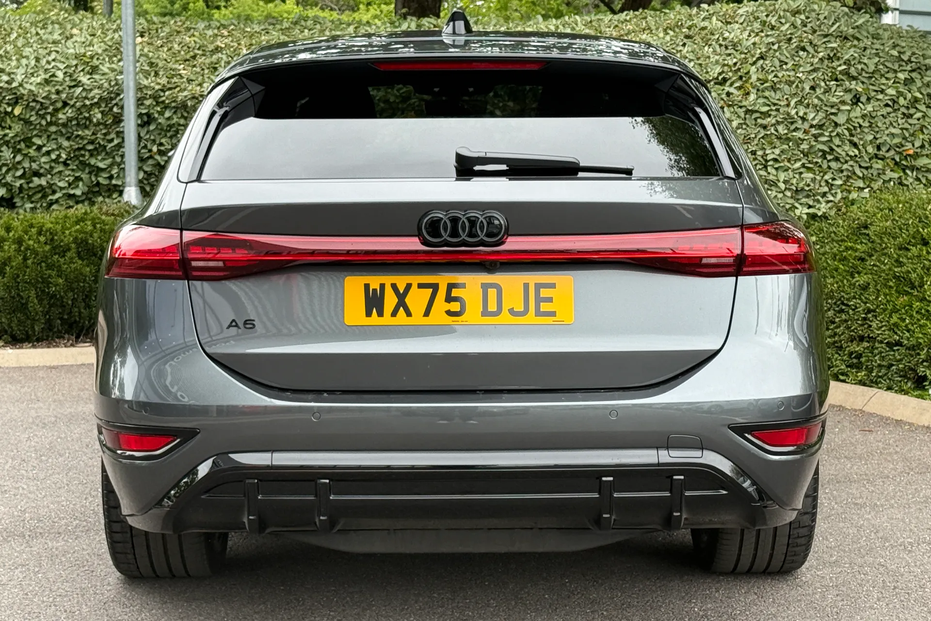 Audi A6 thumbnail image number 20