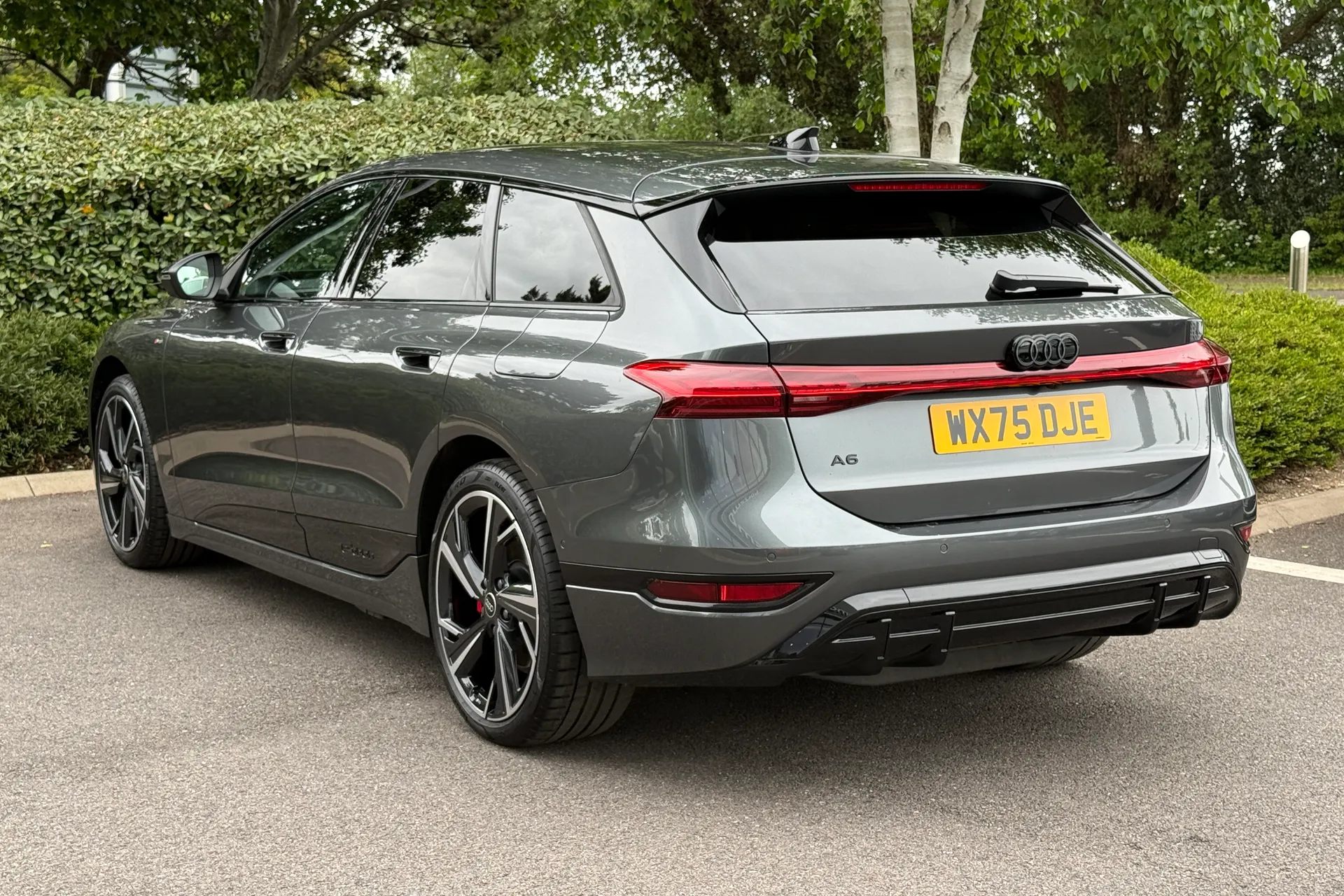 Audi A6 thumbnail image number 34