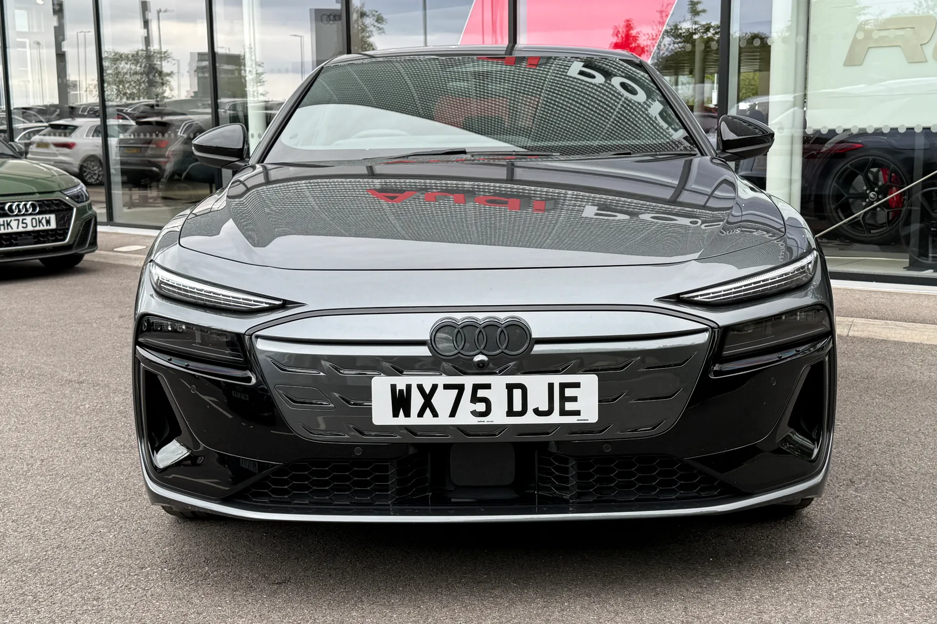 Audi A6 thumbnail image number 14
