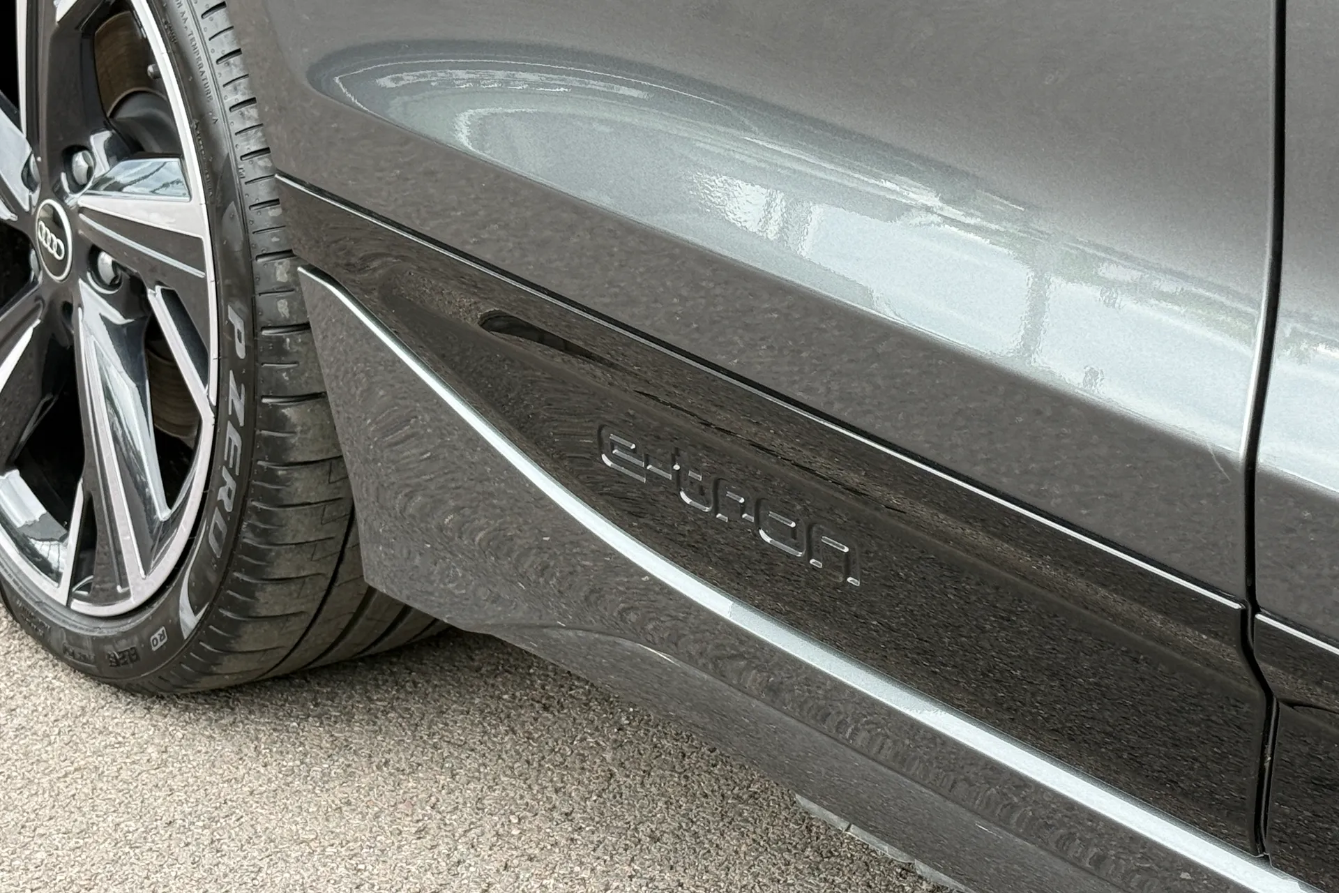 Audi A6 thumbnail image number 18