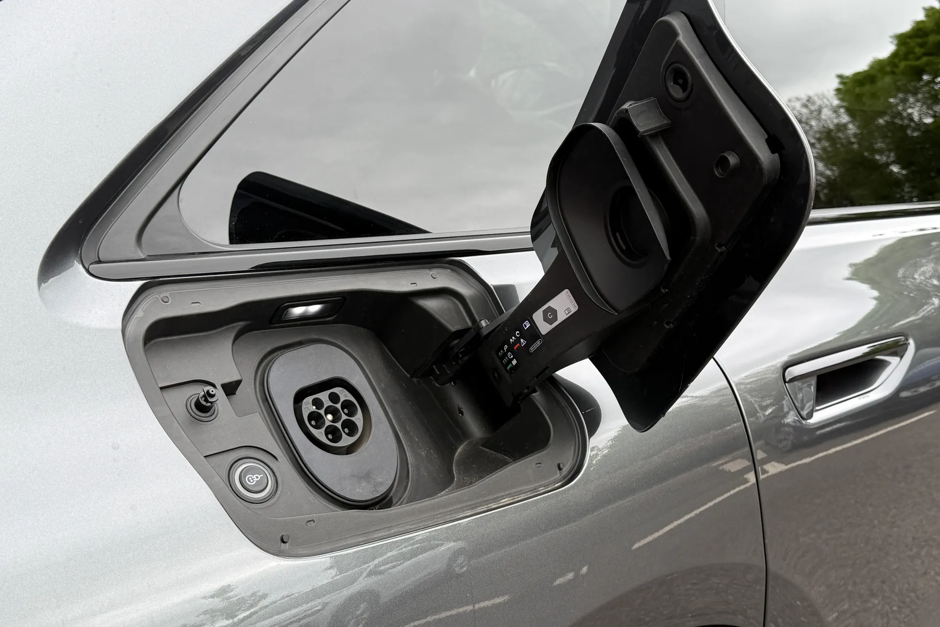 Audi A6 thumbnail image number 27