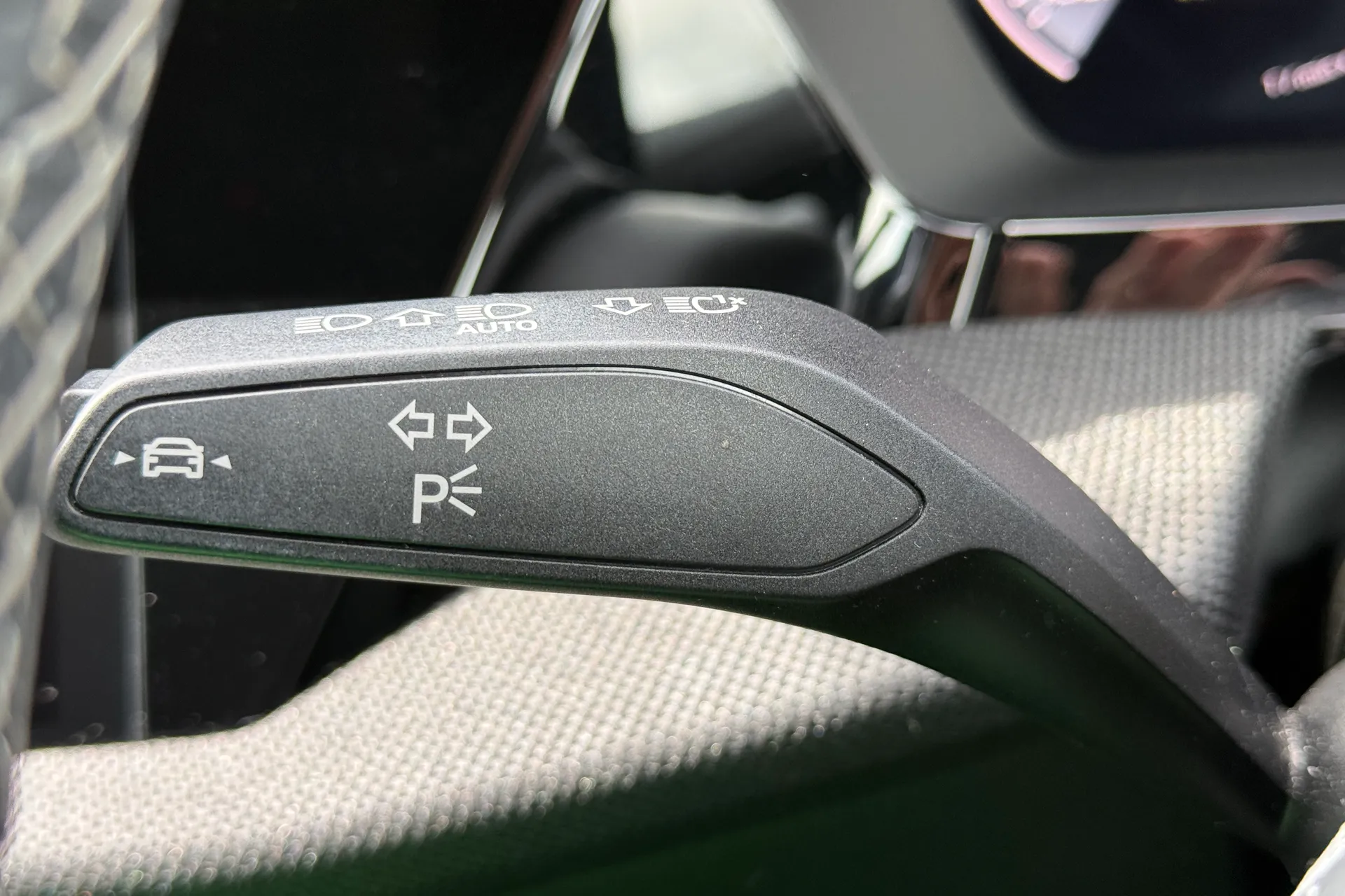 Audi A3 thumbnail image number 22