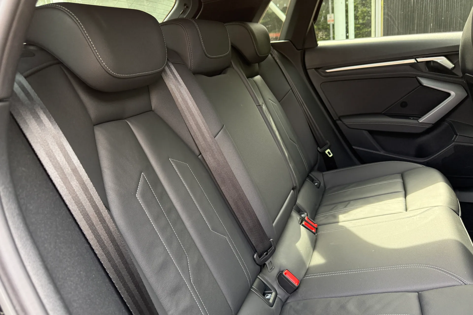 Audi A3 thumbnail image number 35