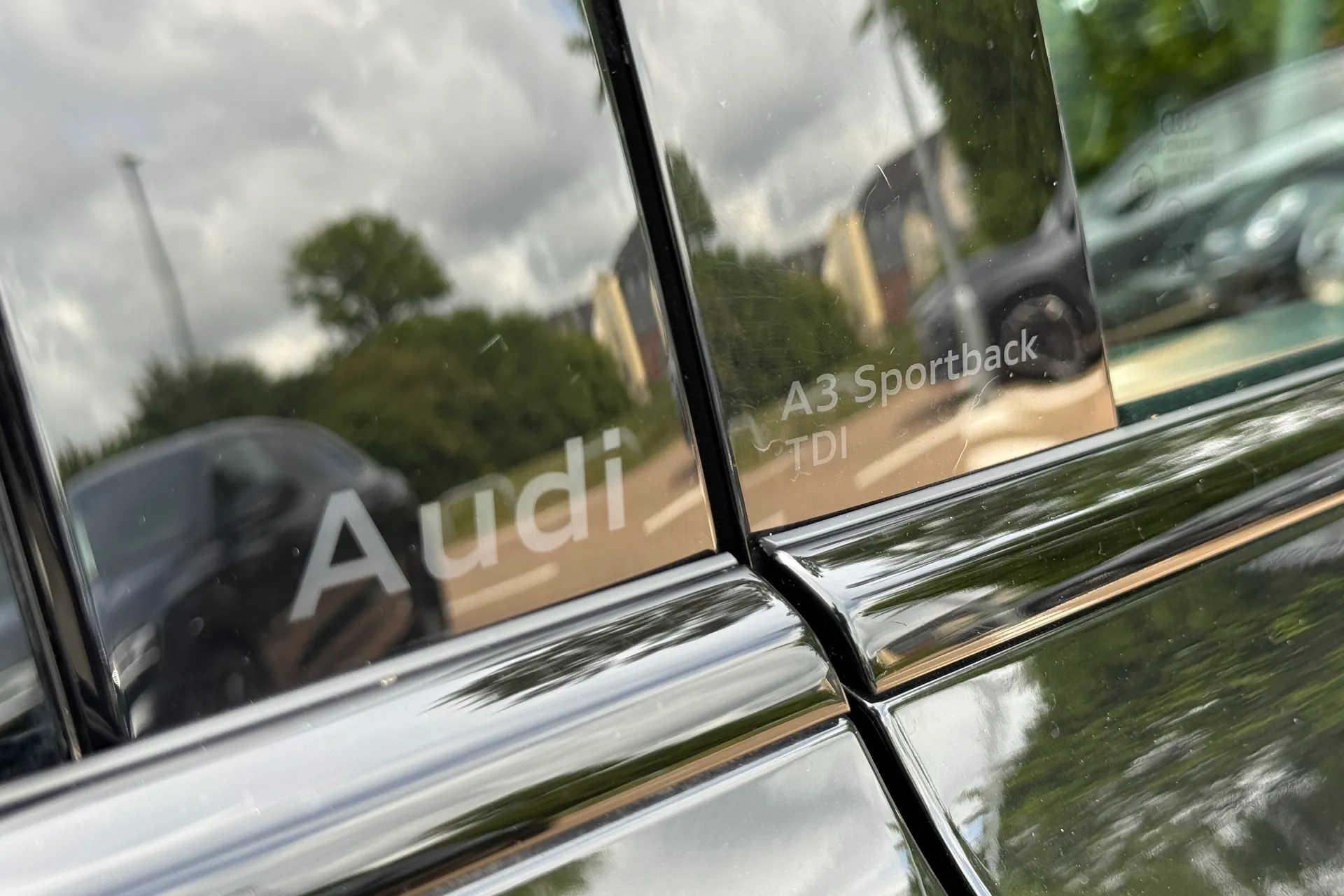 Audi A3 thumbnail image number 15