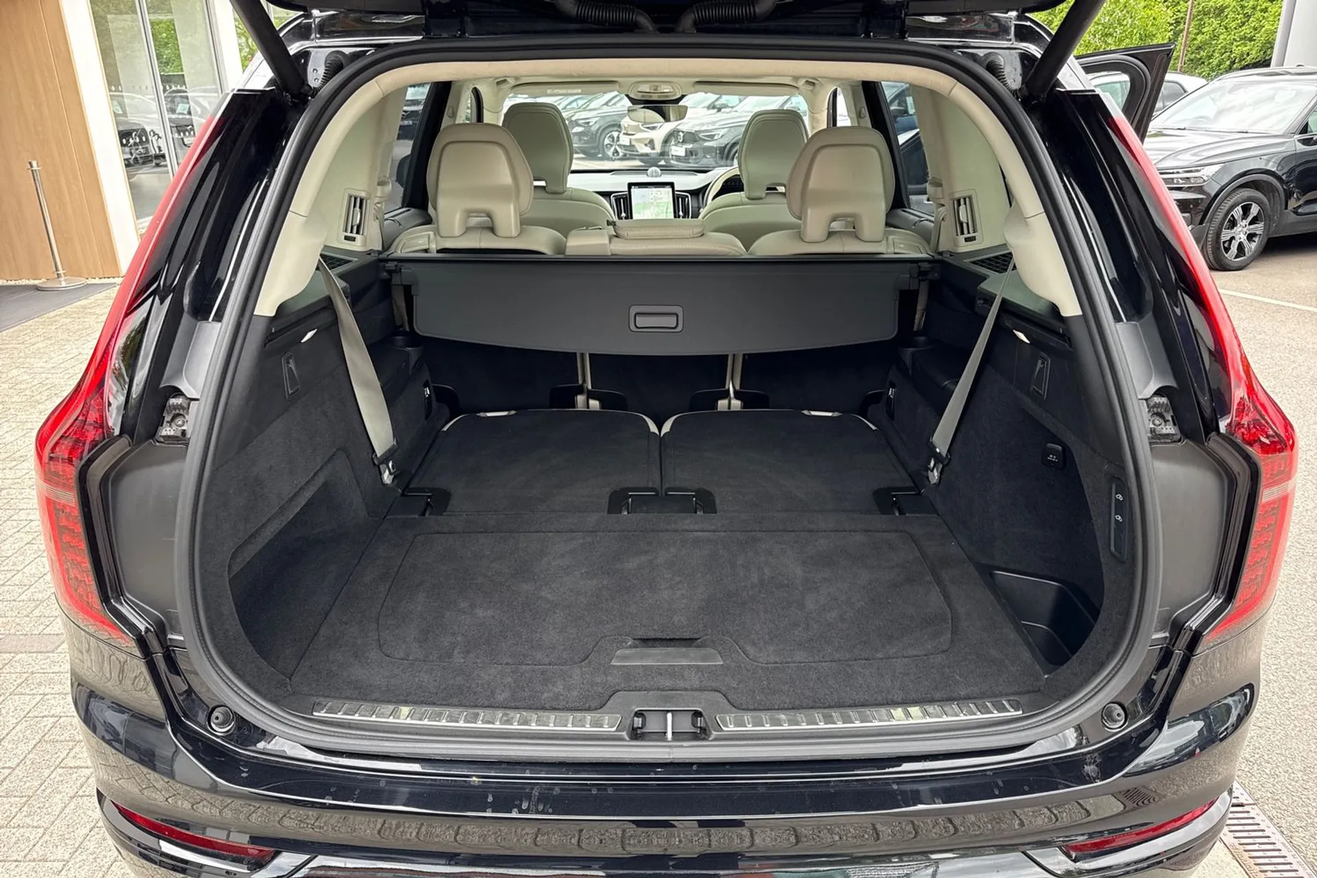 Volvo XC90 thumbnail image number 19