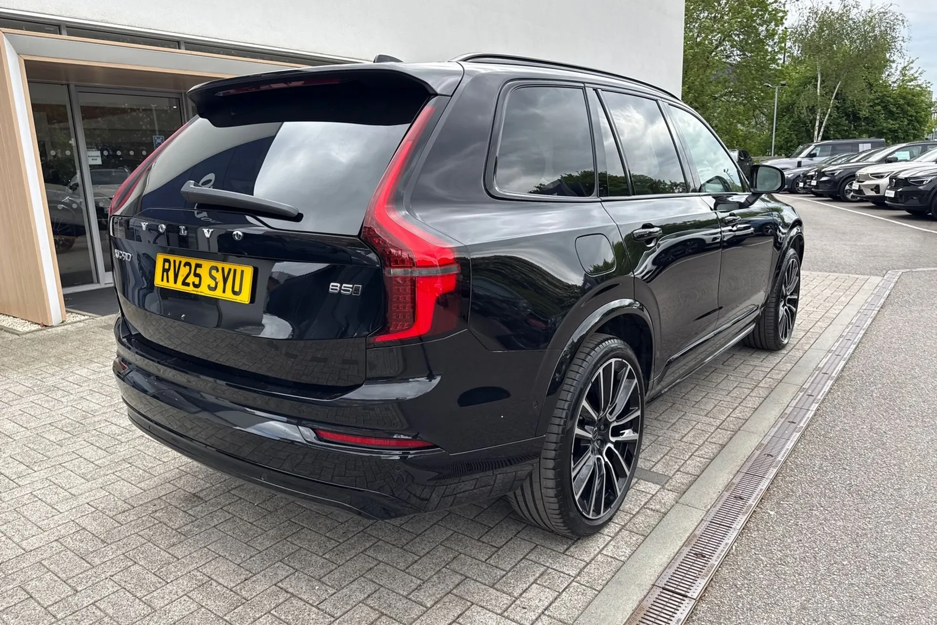 Volvo XC90 thumbnail image number 8