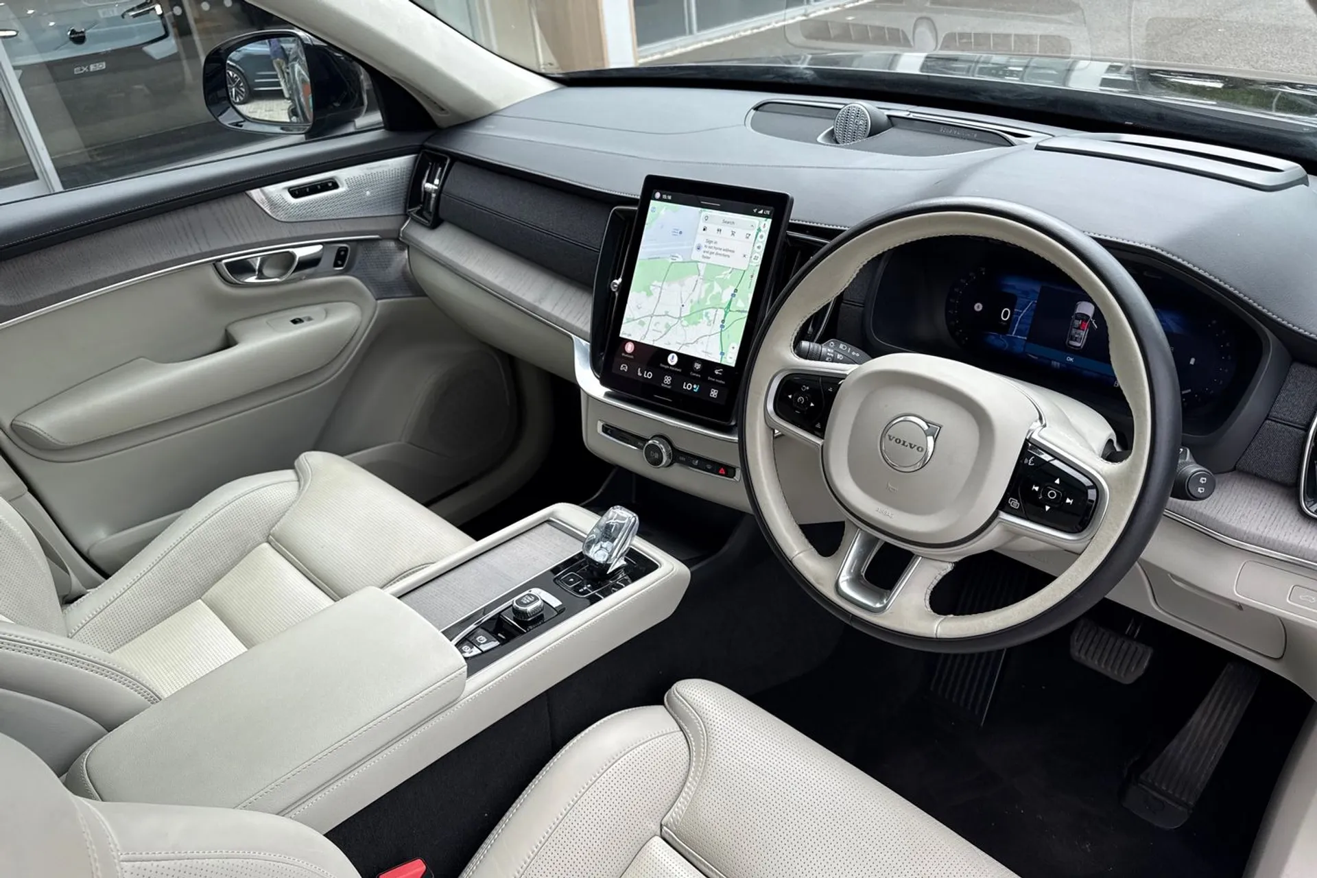 Volvo XC90 thumbnail image number 5