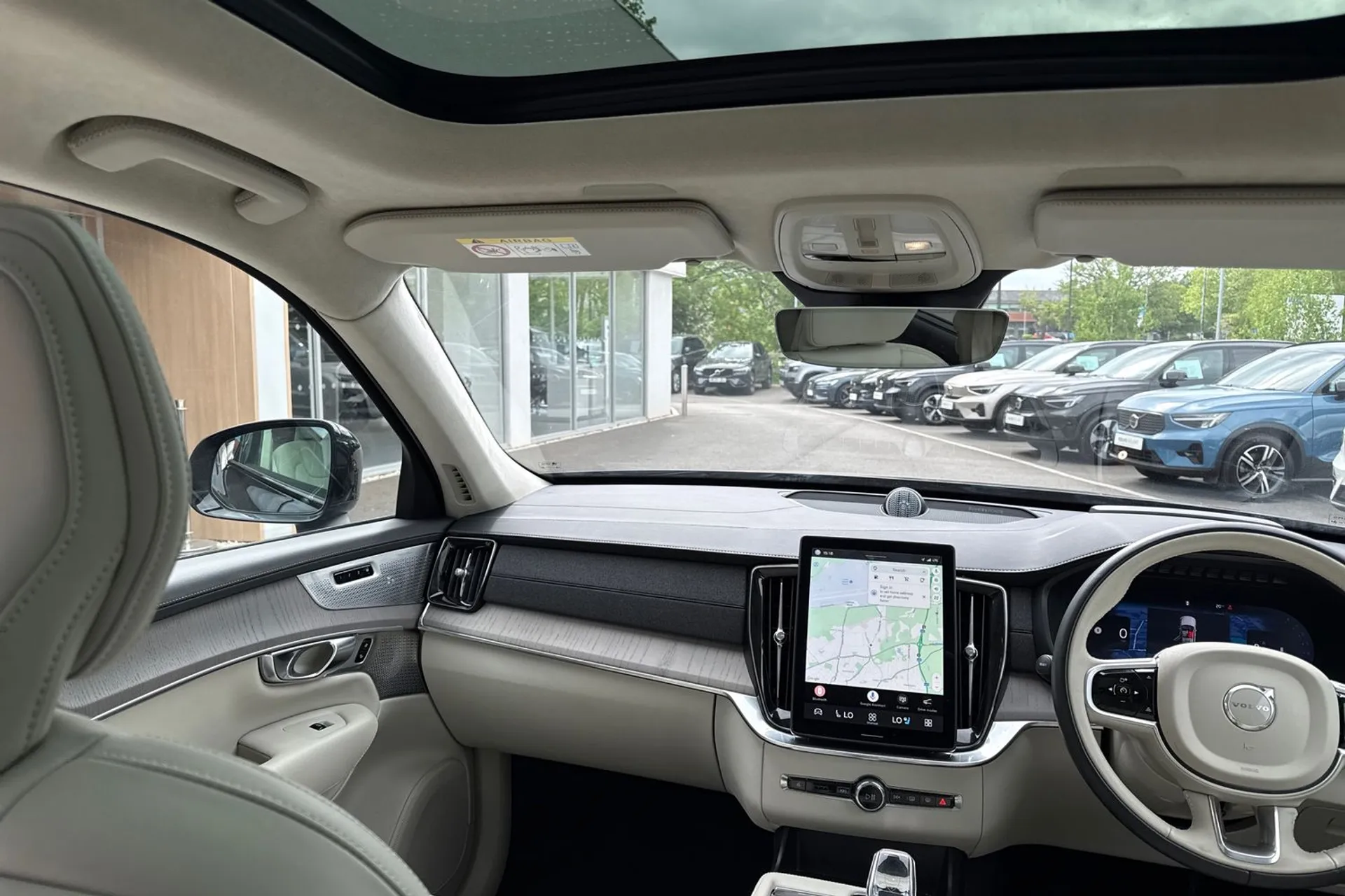 Volvo XC90 thumbnail image number 31