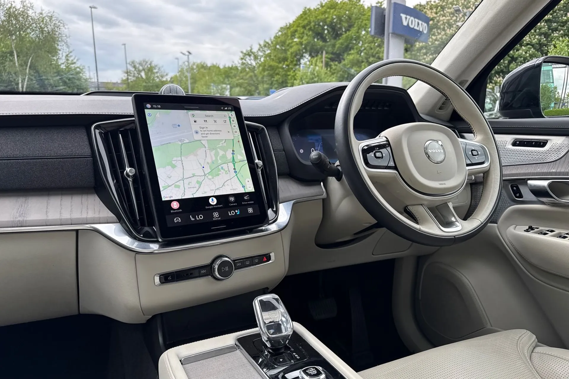 Volvo XC90 thumbnail image number 34