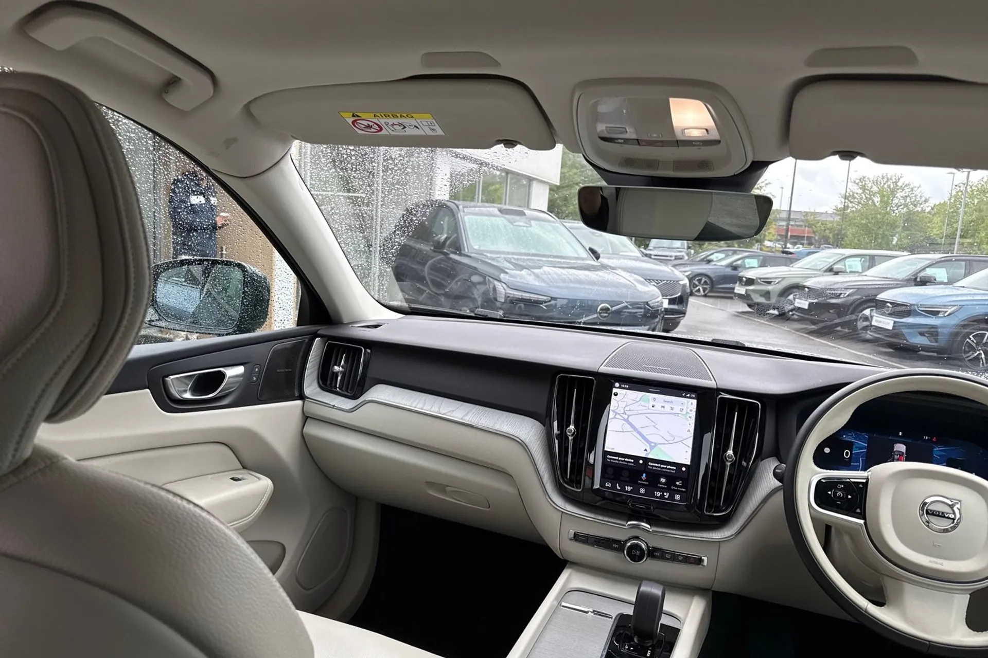 Volvo XC60 thumbnail image number 31