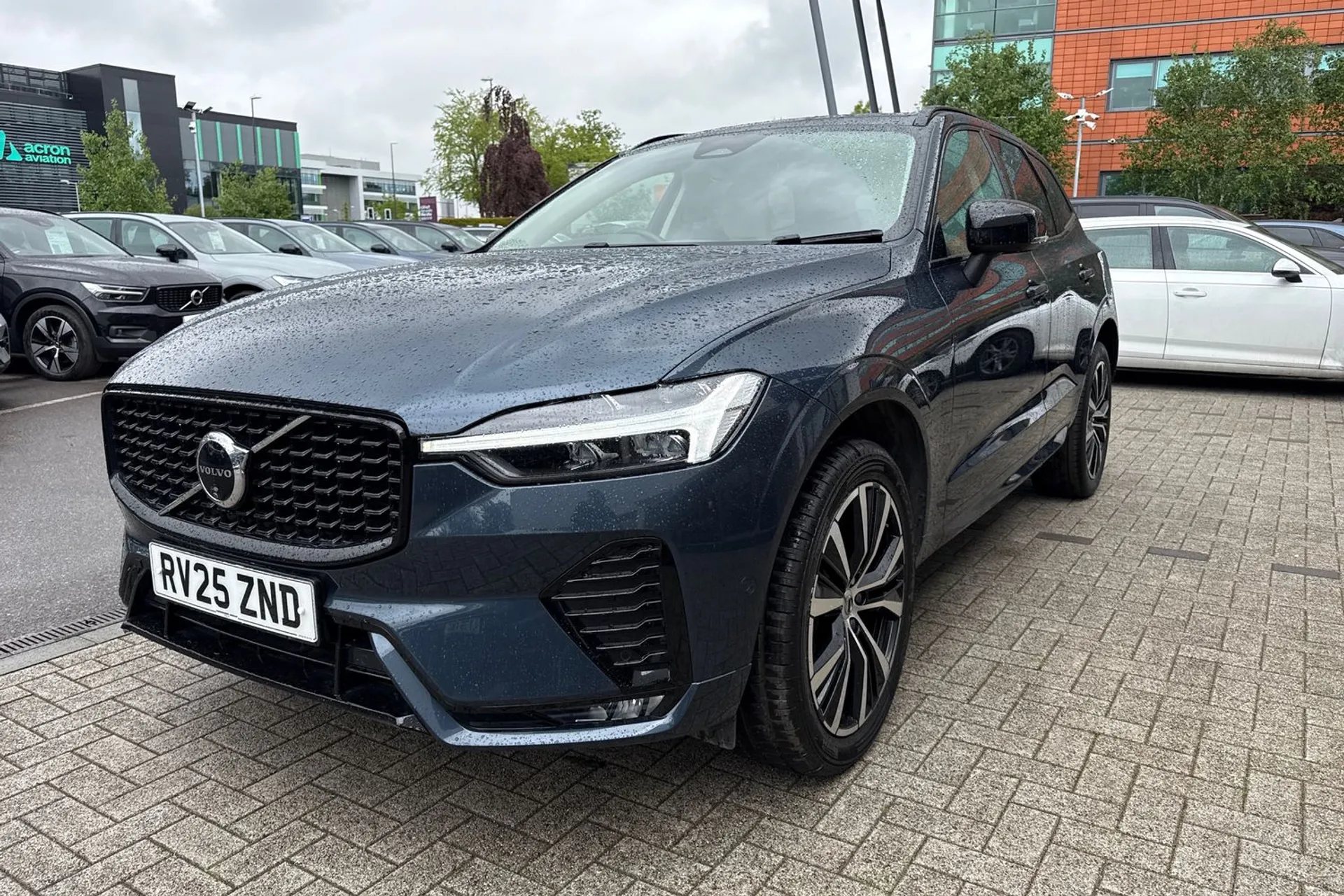 Volvo XC60 thumbnail image number 12