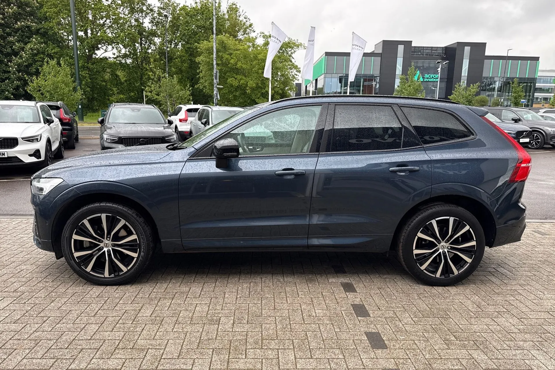 Volvo XC60 thumbnail image number 11