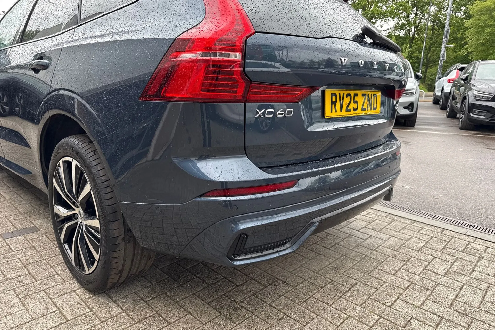 Volvo XC60 thumbnail image number 18
