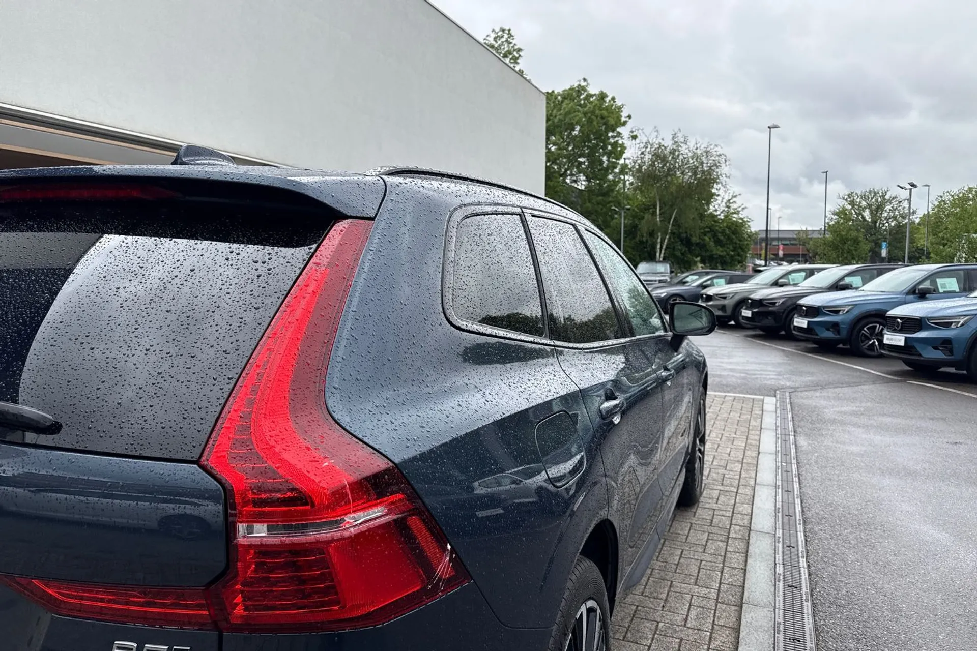 Volvo XC60 thumbnail image number 15