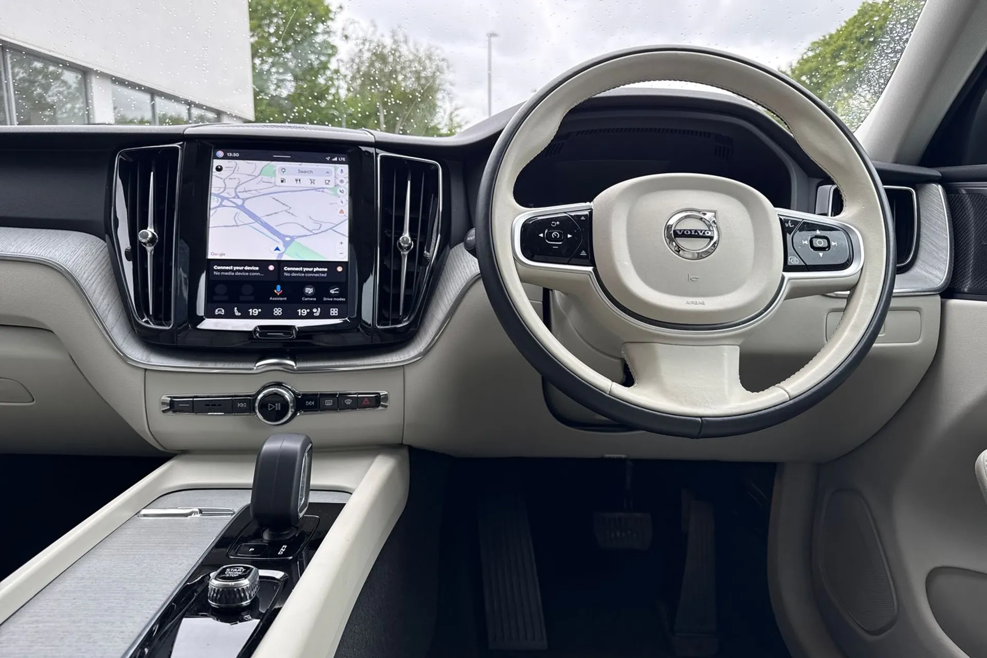 Volvo XC60 thumbnail image number 33