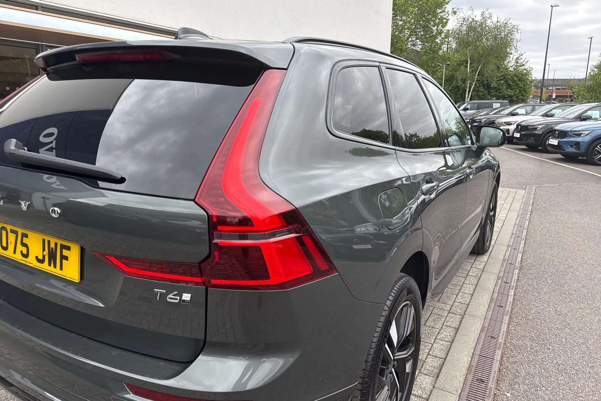 Volvo XC60 thumbnail image number 15