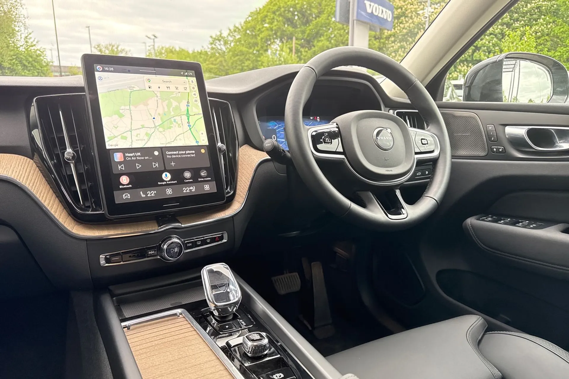 Volvo XC60 thumbnail image number 35