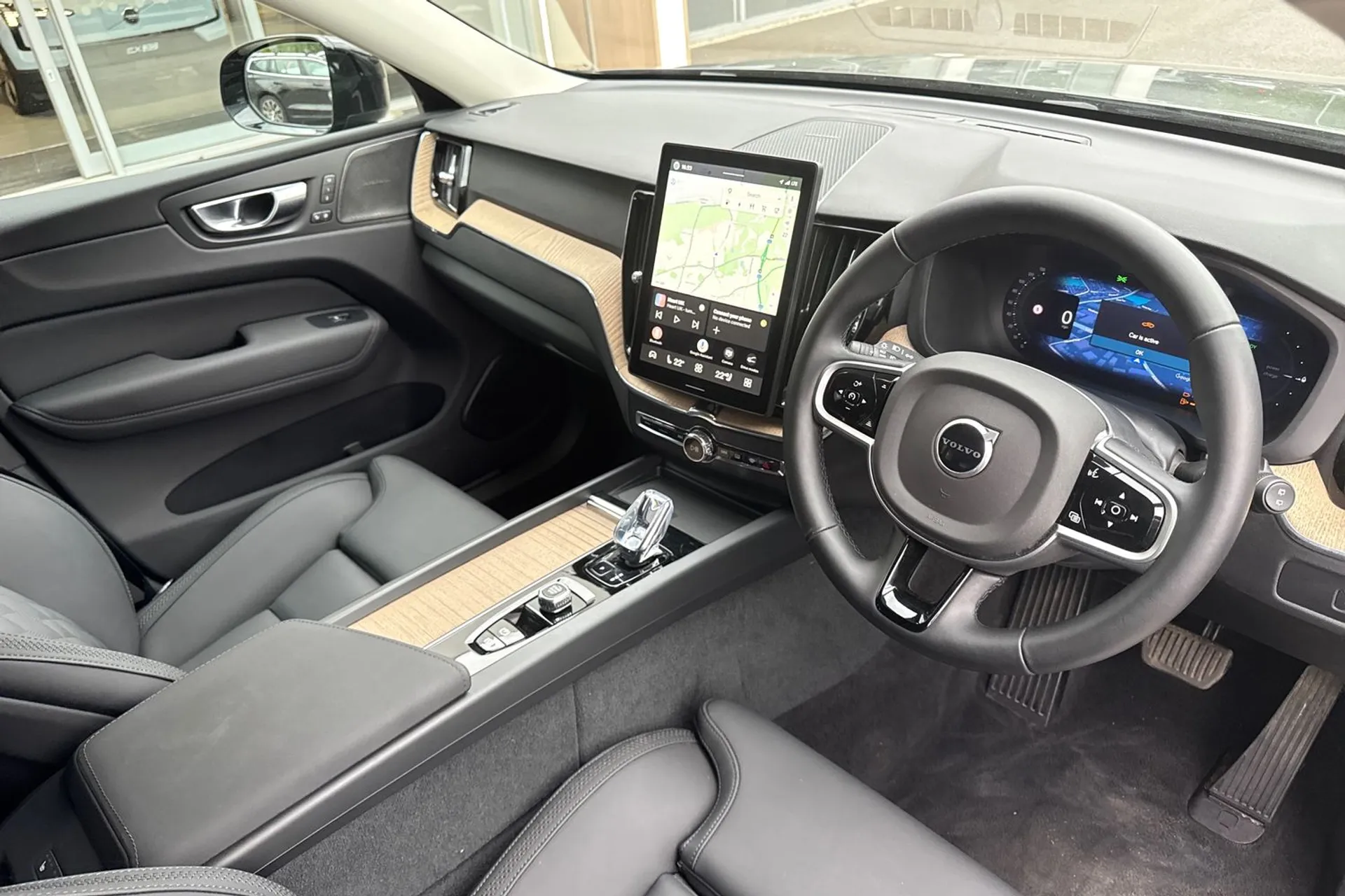 Volvo XC60 thumbnail image number 6