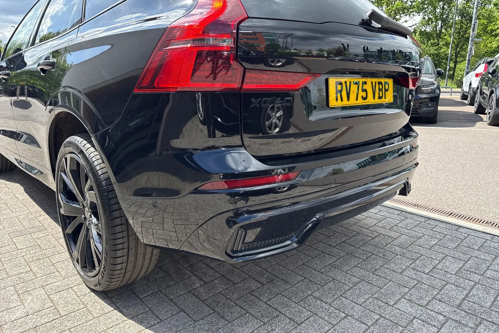 Volvo XC60 thumbnail image number 18