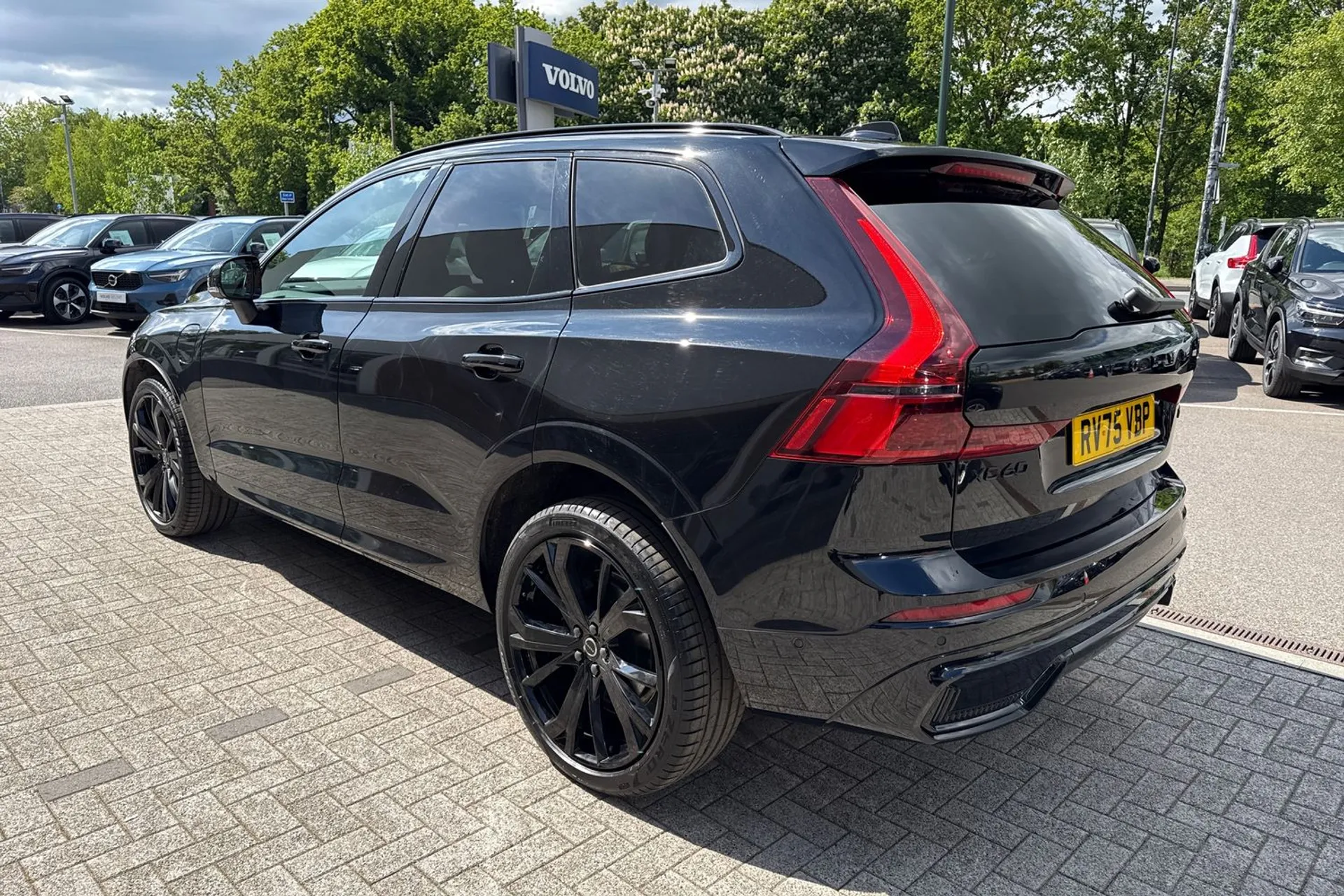 Volvo XC60 thumbnail image number 10