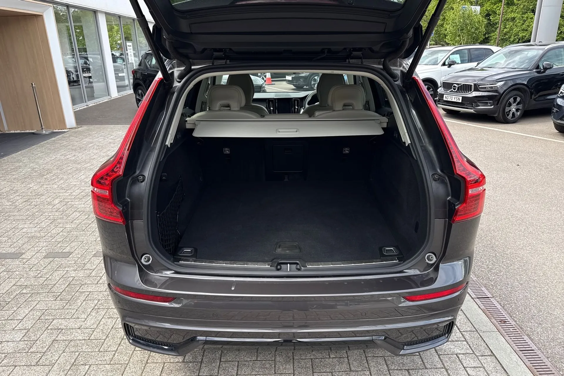 Volvo XC60 thumbnail image number 20