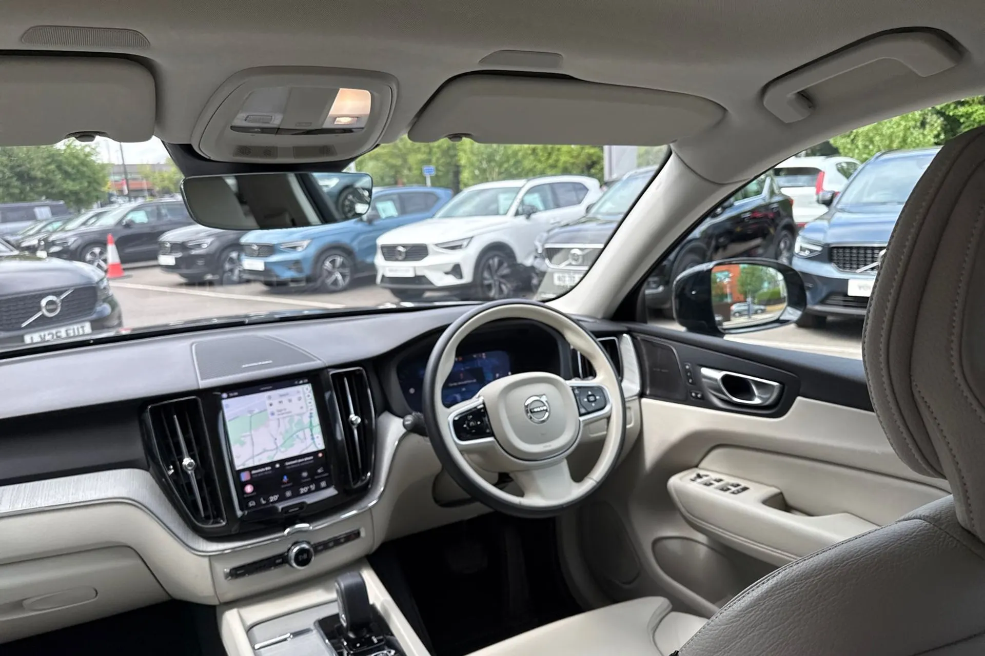 Volvo XC60 thumbnail image number 33