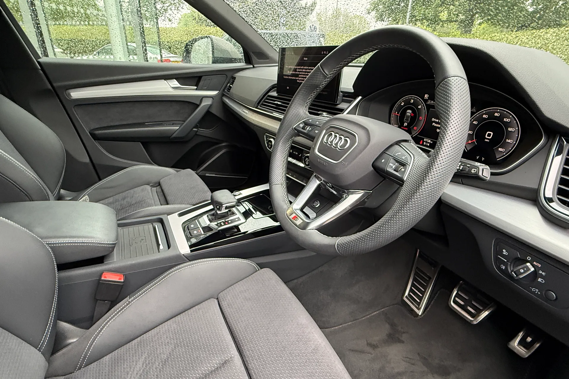 Audi Q5 thumbnail image number 31