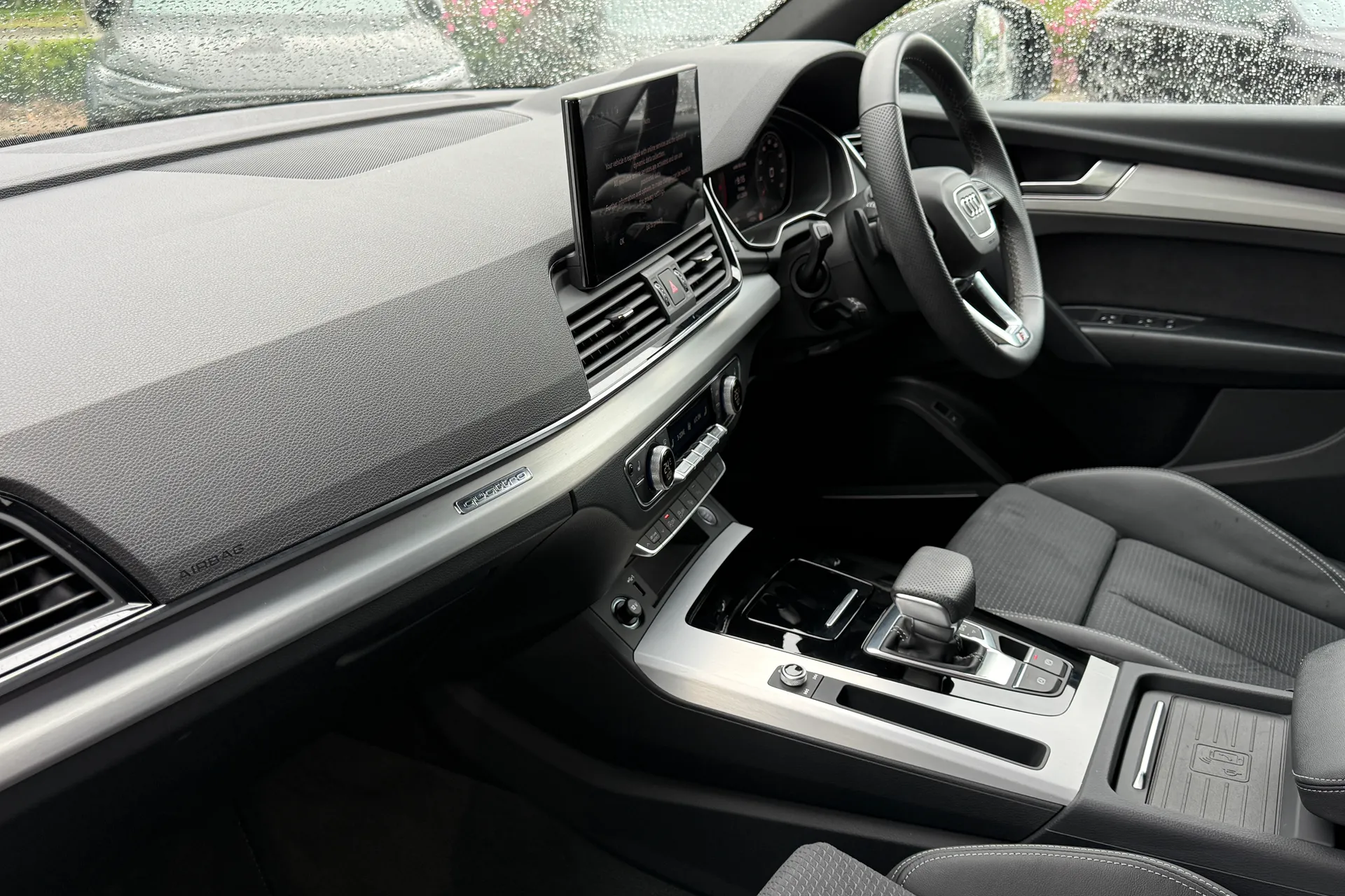 Audi Q5 thumbnail image number 13
