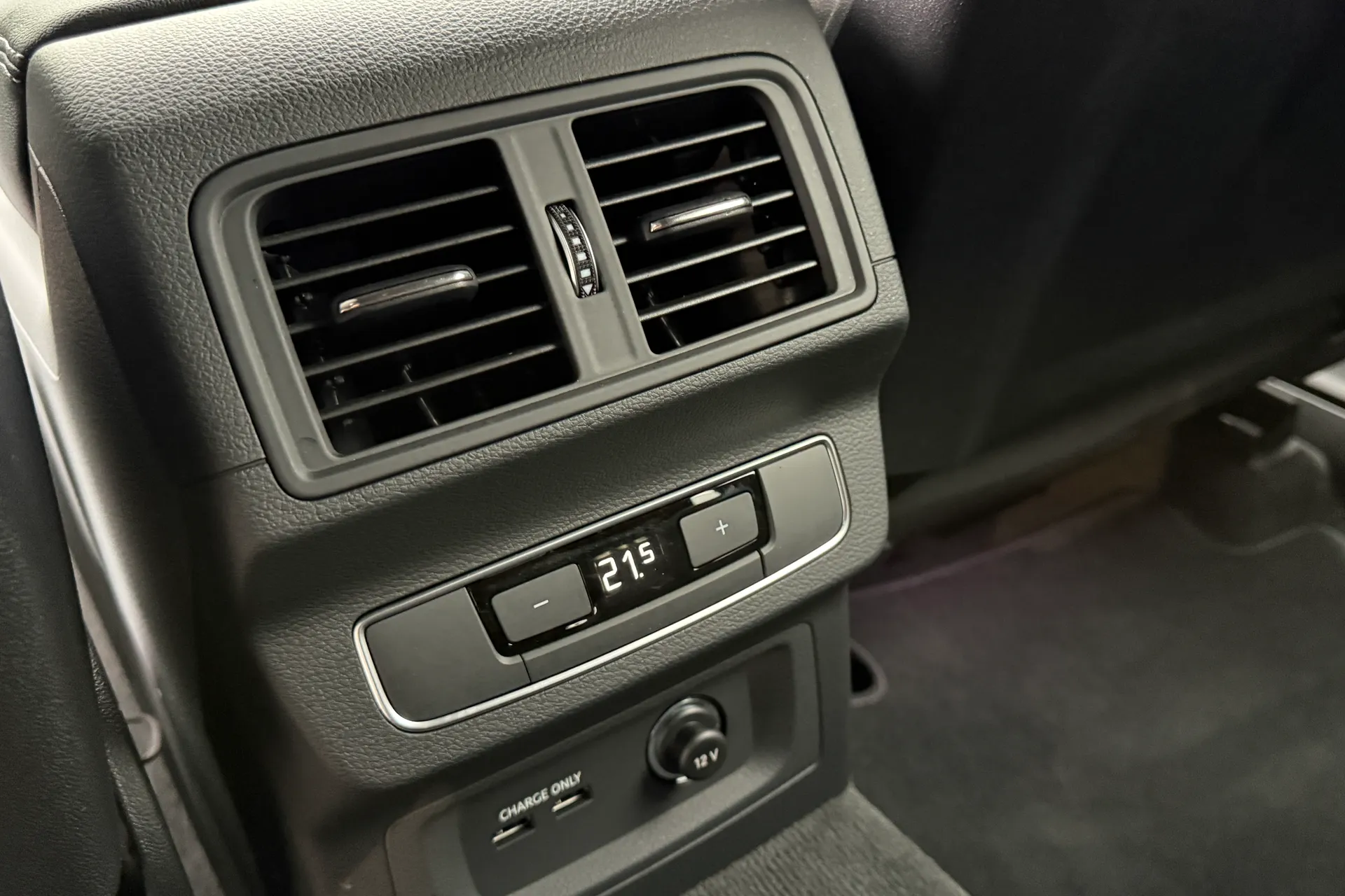 Audi Q5 thumbnail image number 51