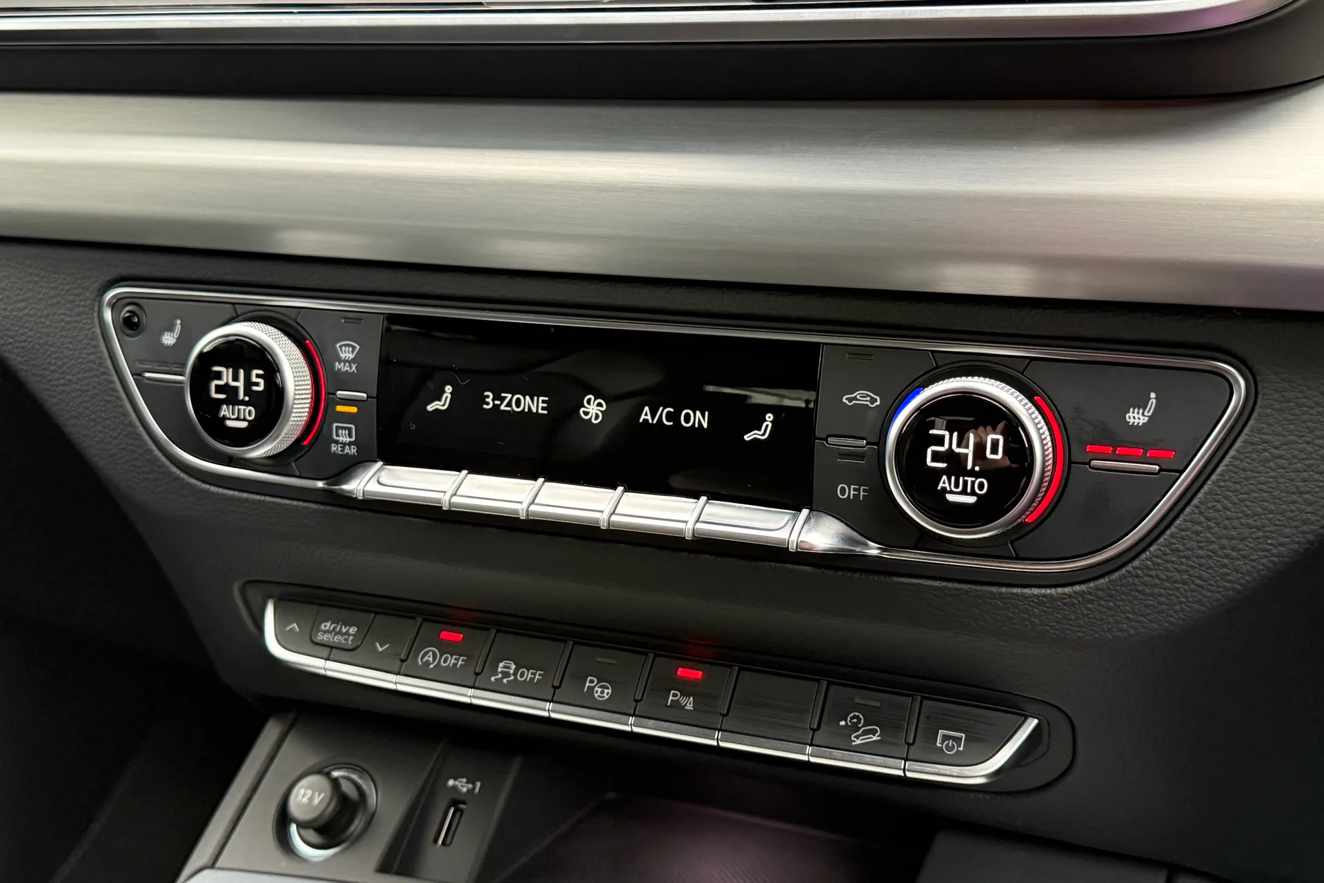 Audi Q5 thumbnail image number 39