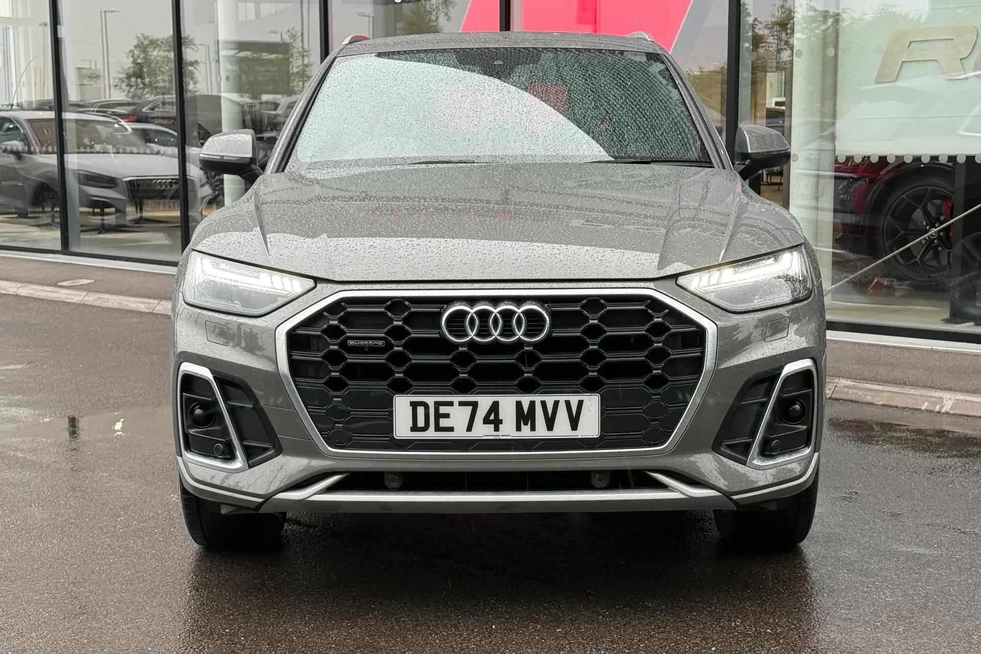 Audi Q5 thumbnail image number 11