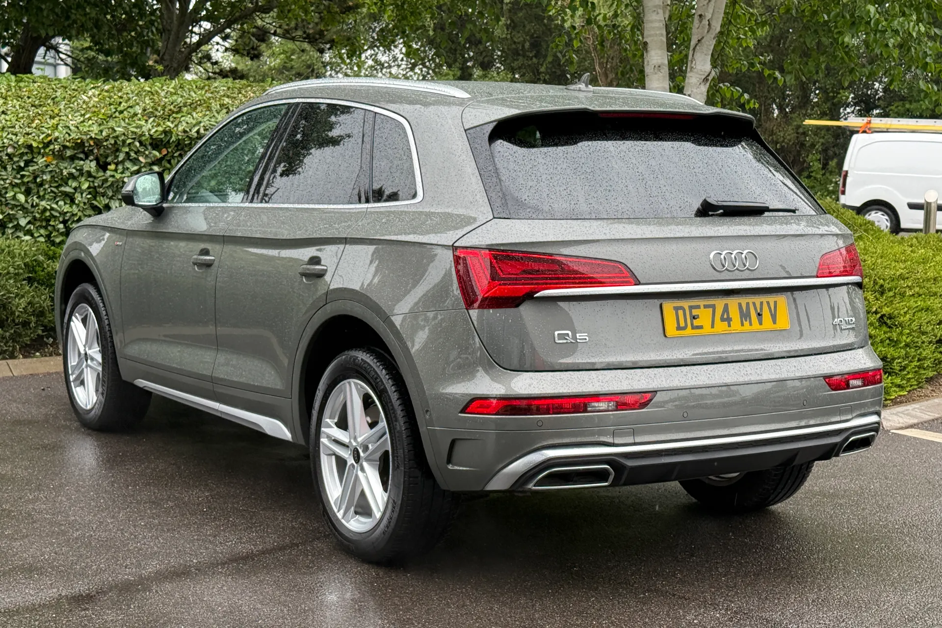Audi Q5 thumbnail image number 16
