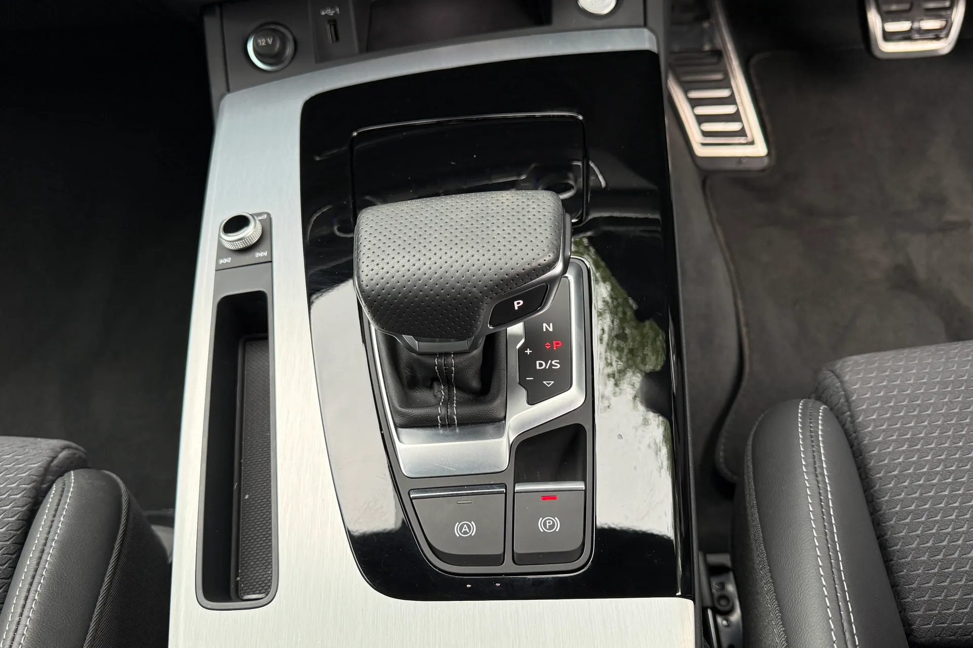 Audi Q5 thumbnail image number 54