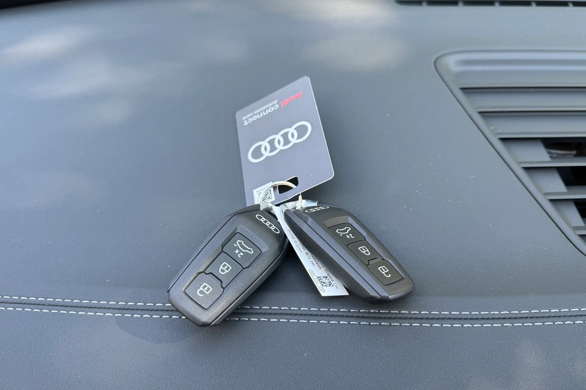 Audi A5 thumbnail image number 35