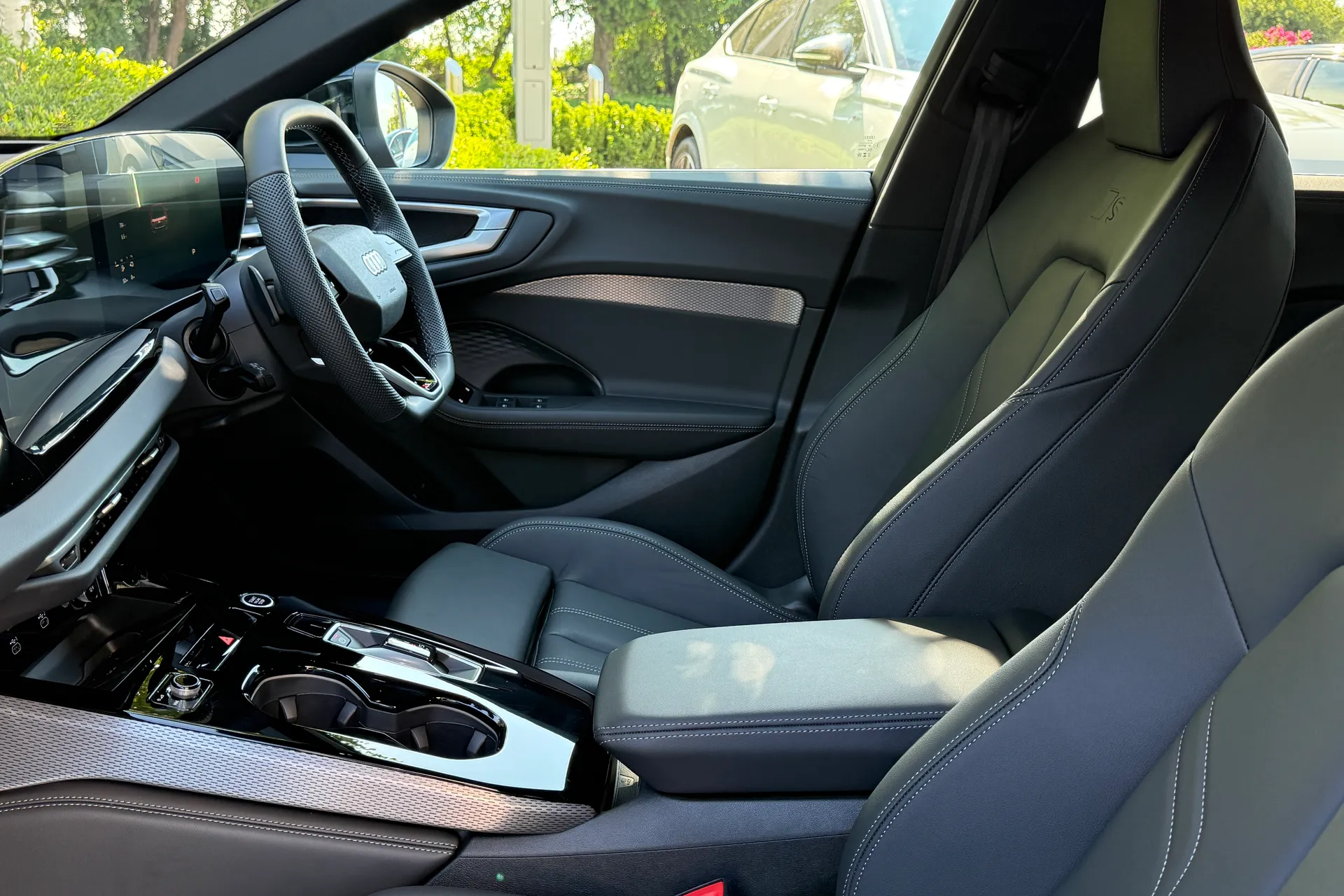 Audi A5 thumbnail image number 46