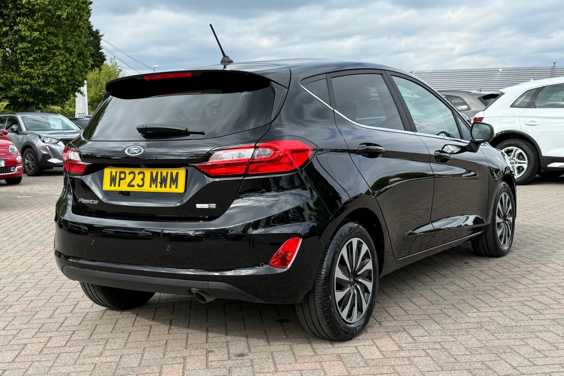 FORD FIESTA thumbnail image number 29