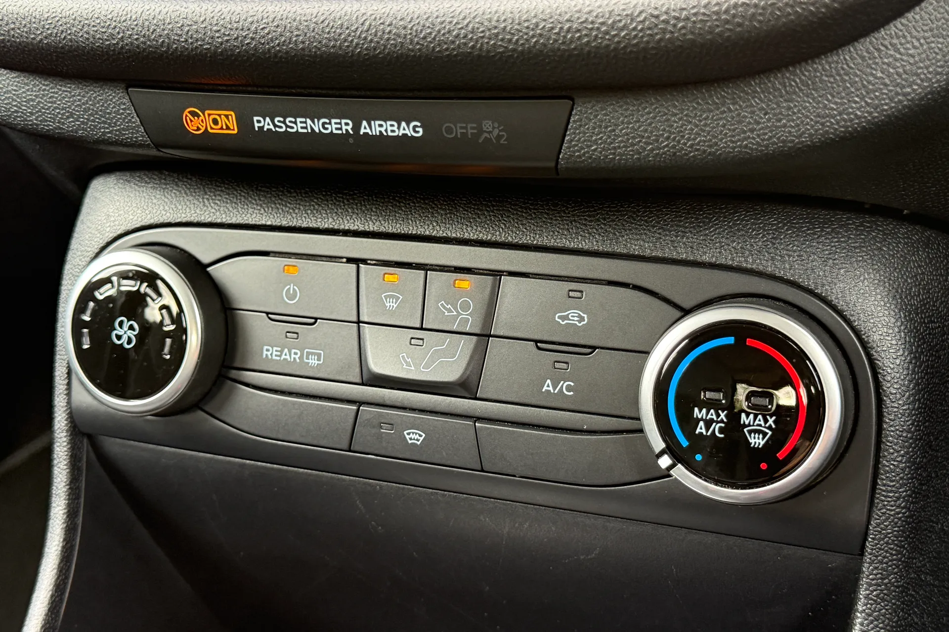 FORD FIESTA thumbnail image number 12