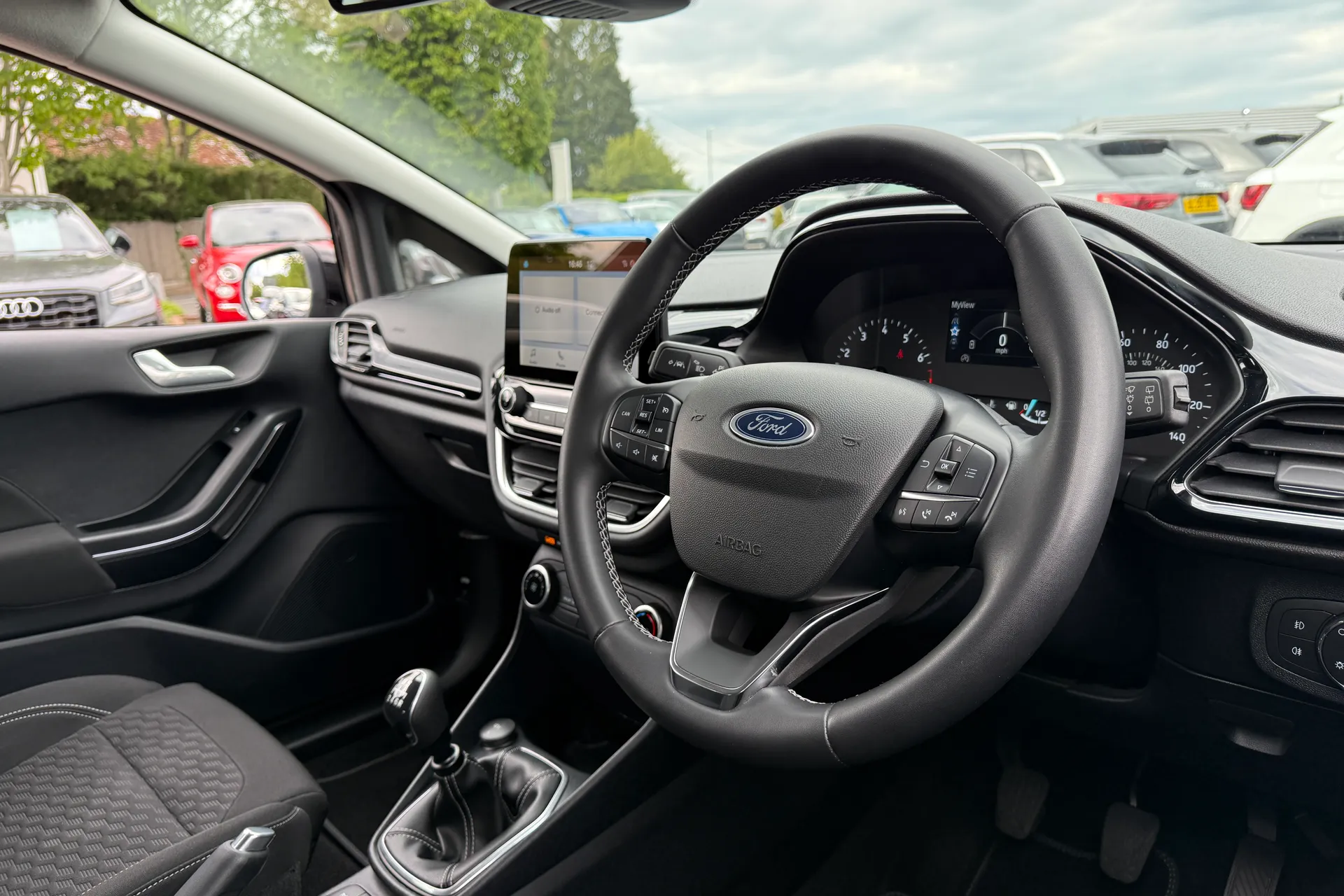 FORD FIESTA thumbnail image number 25