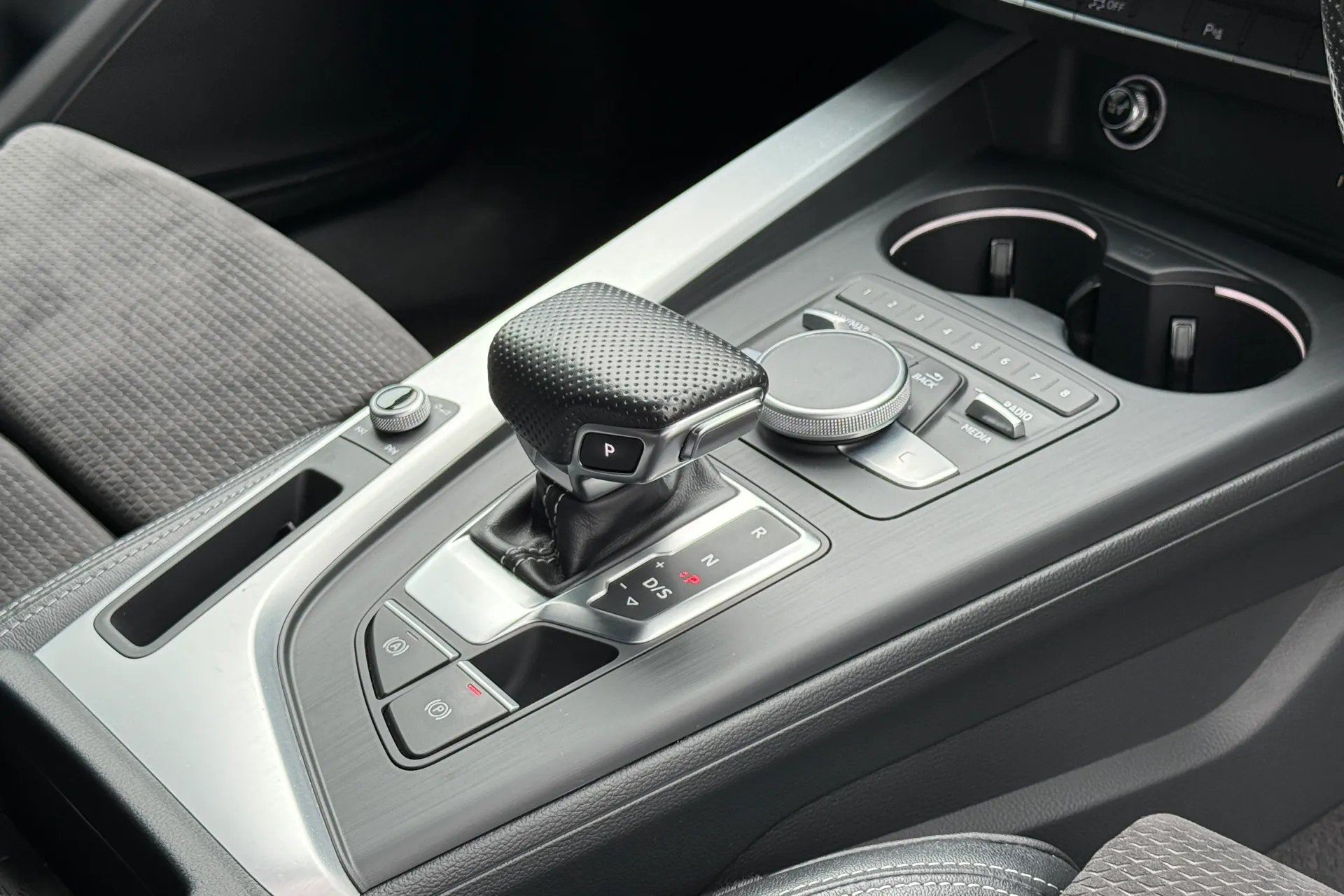 Audi A5 thumbnail image number 12