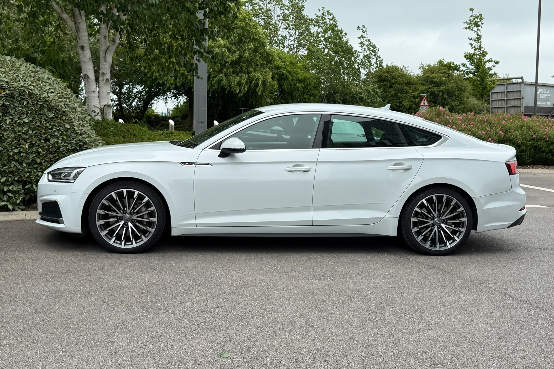 Audi A5 thumbnail image number 16