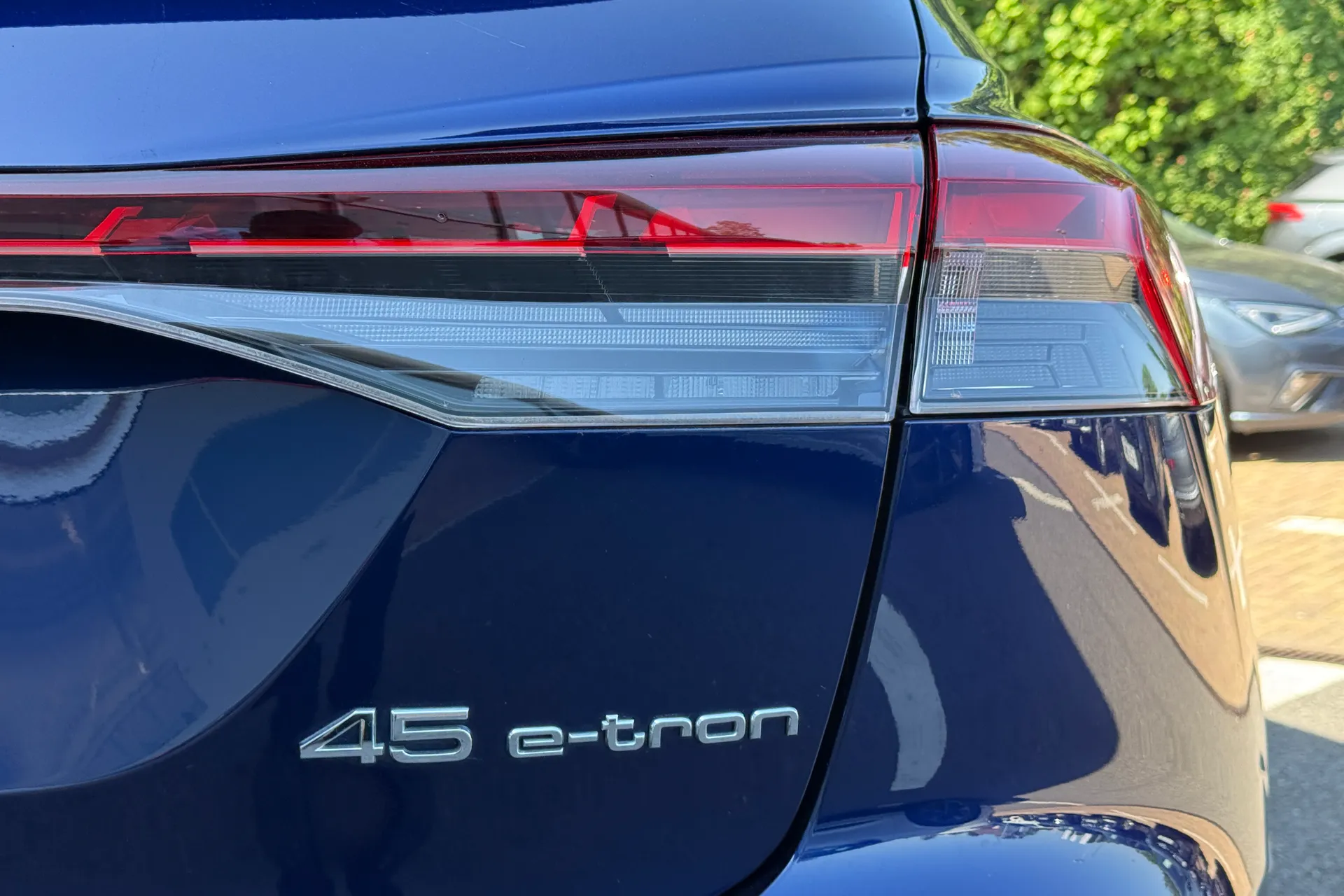 Audi Q4 thumbnail image number 43